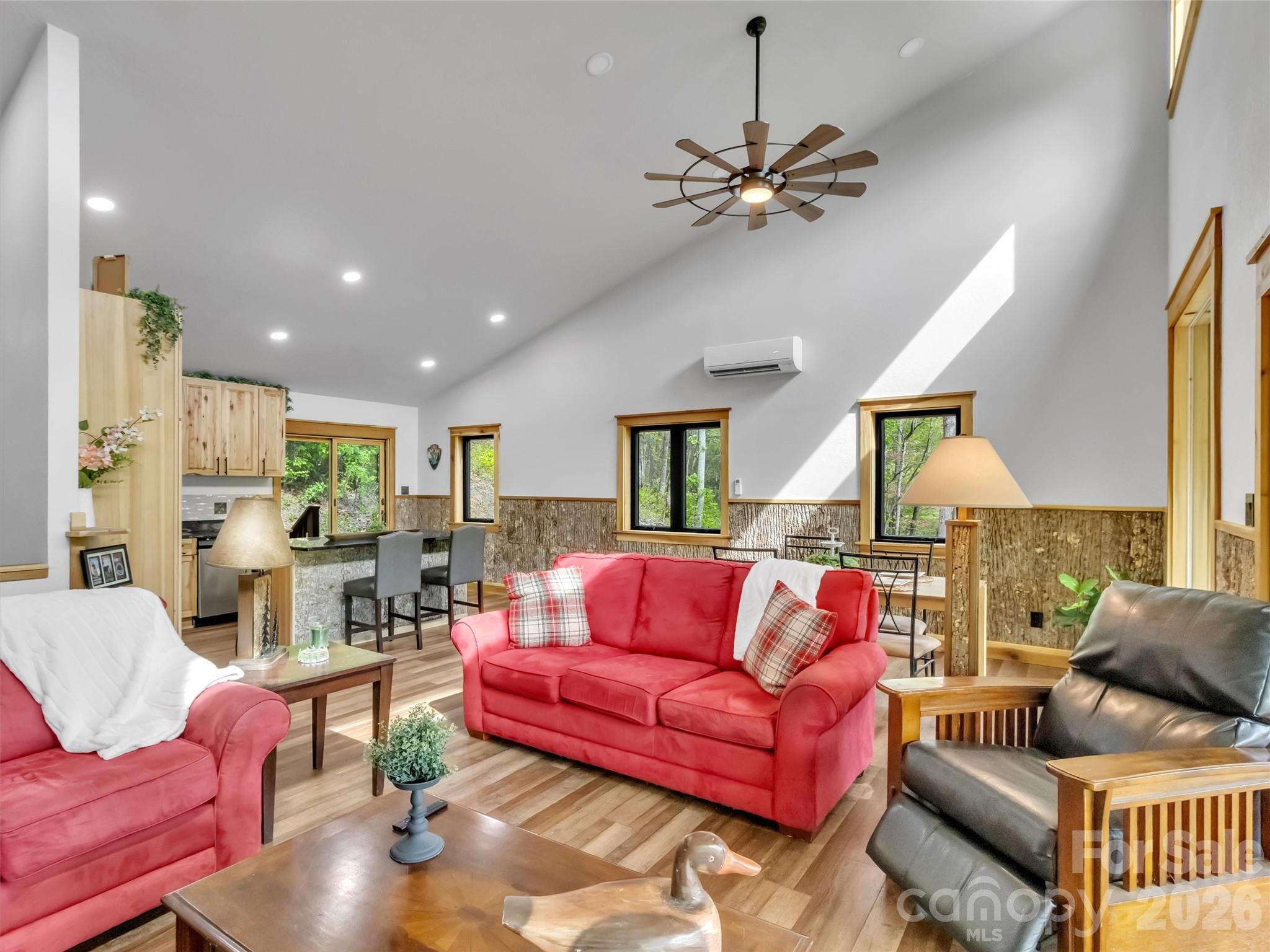 455 Chinquapin Road — Canton