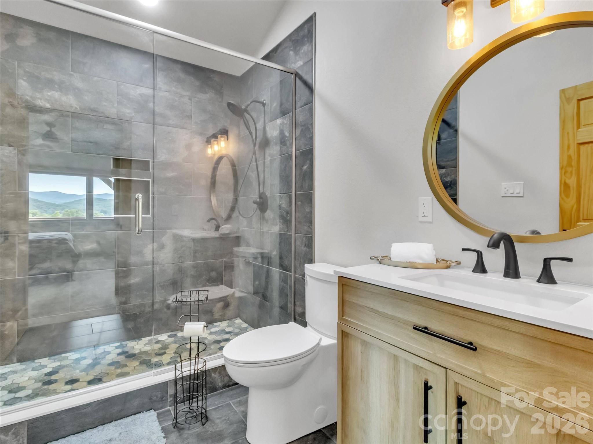 455 Chinquapin Road — Canton