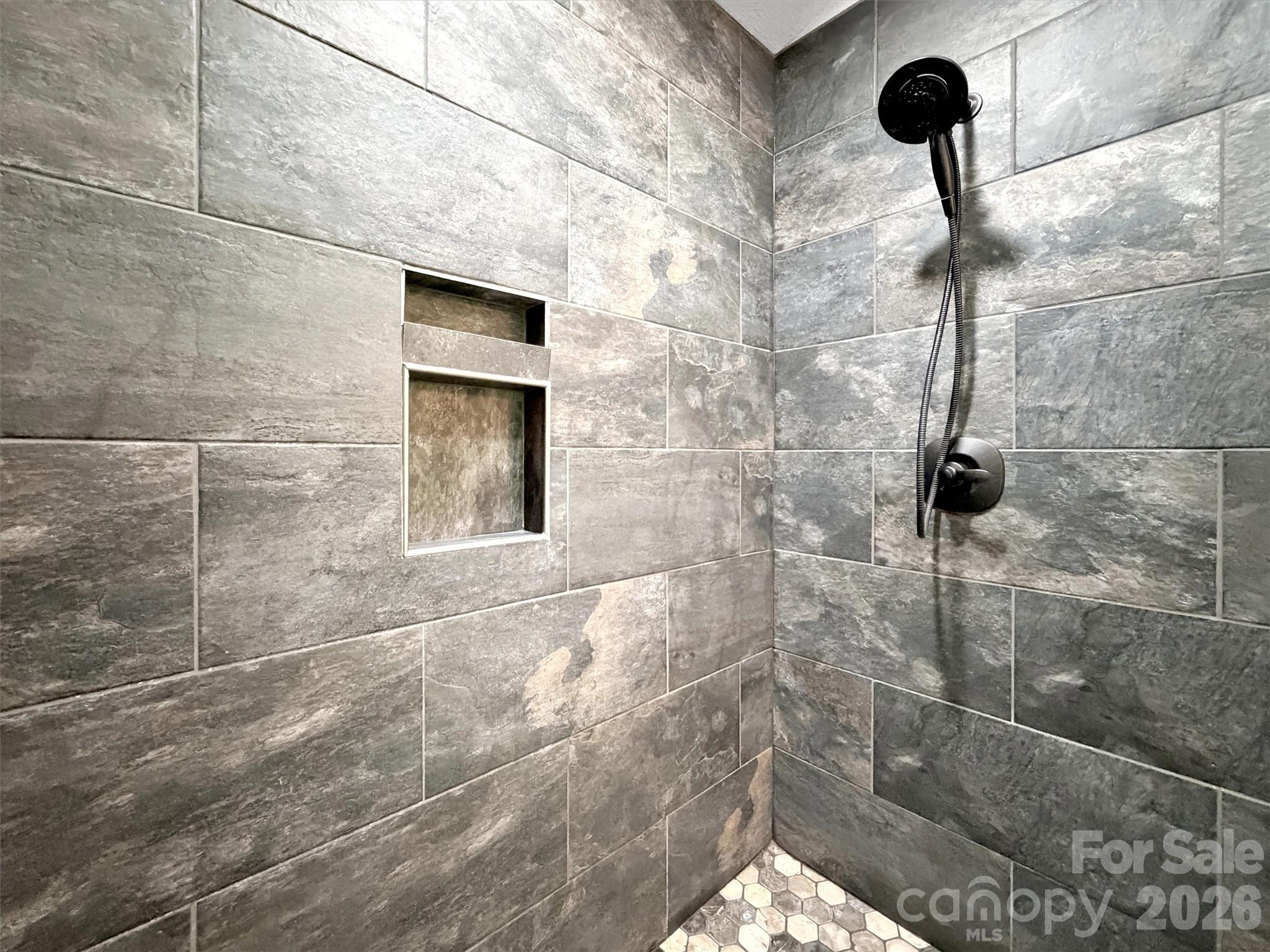 455 Chinquapin Road — Canton