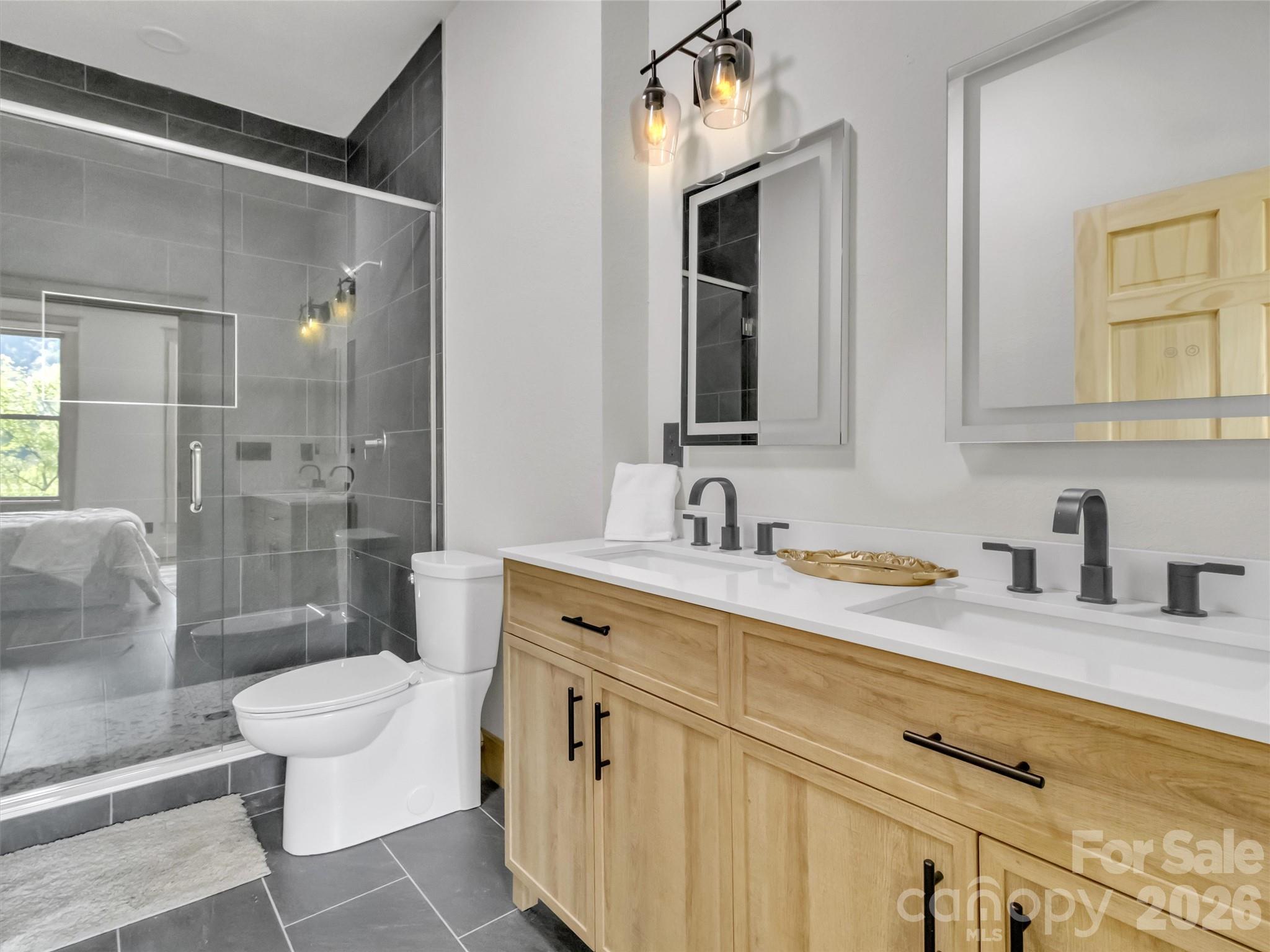 455 Chinquapin Road — Canton