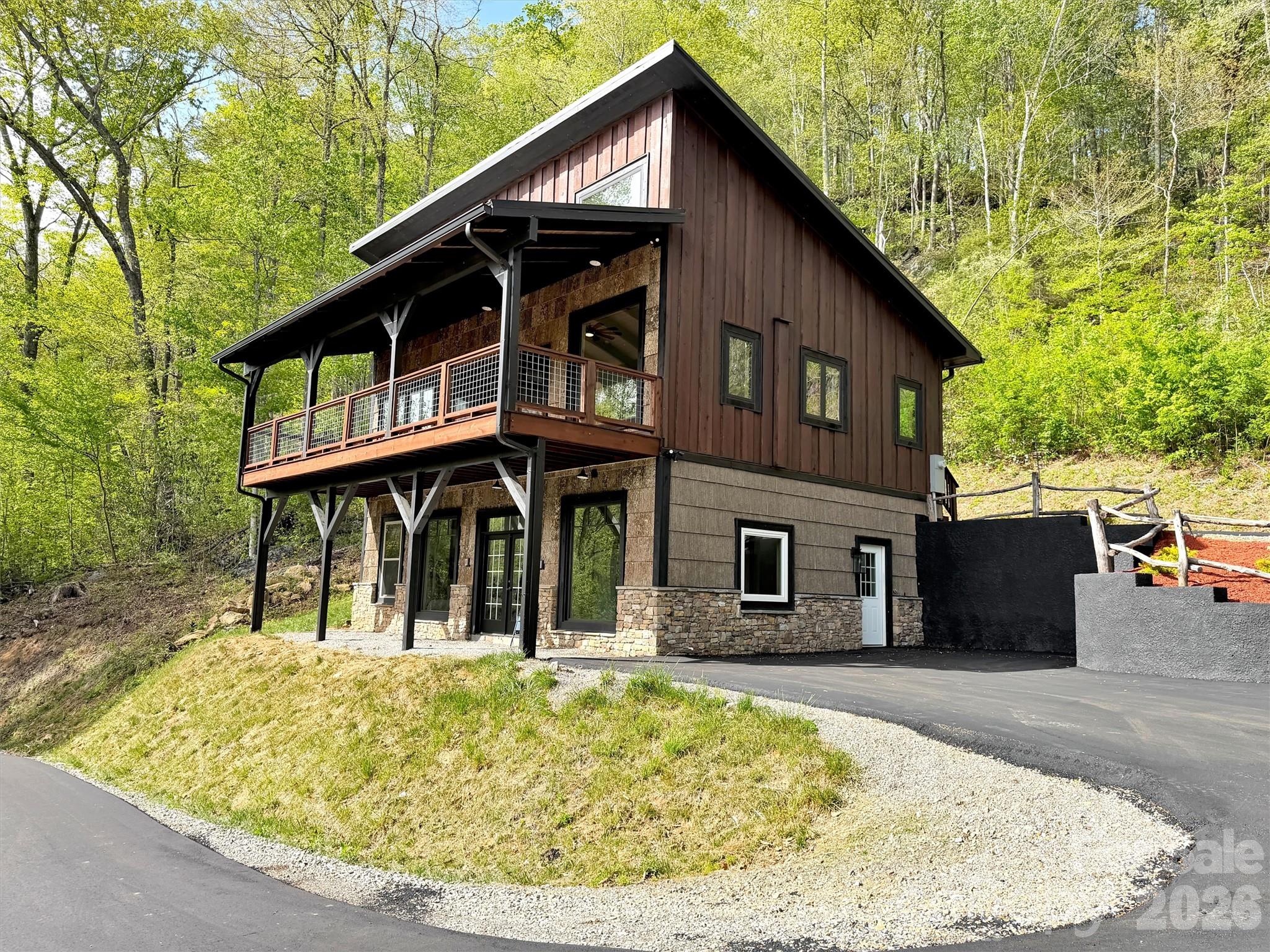 455 Chinquapin Road — Canton