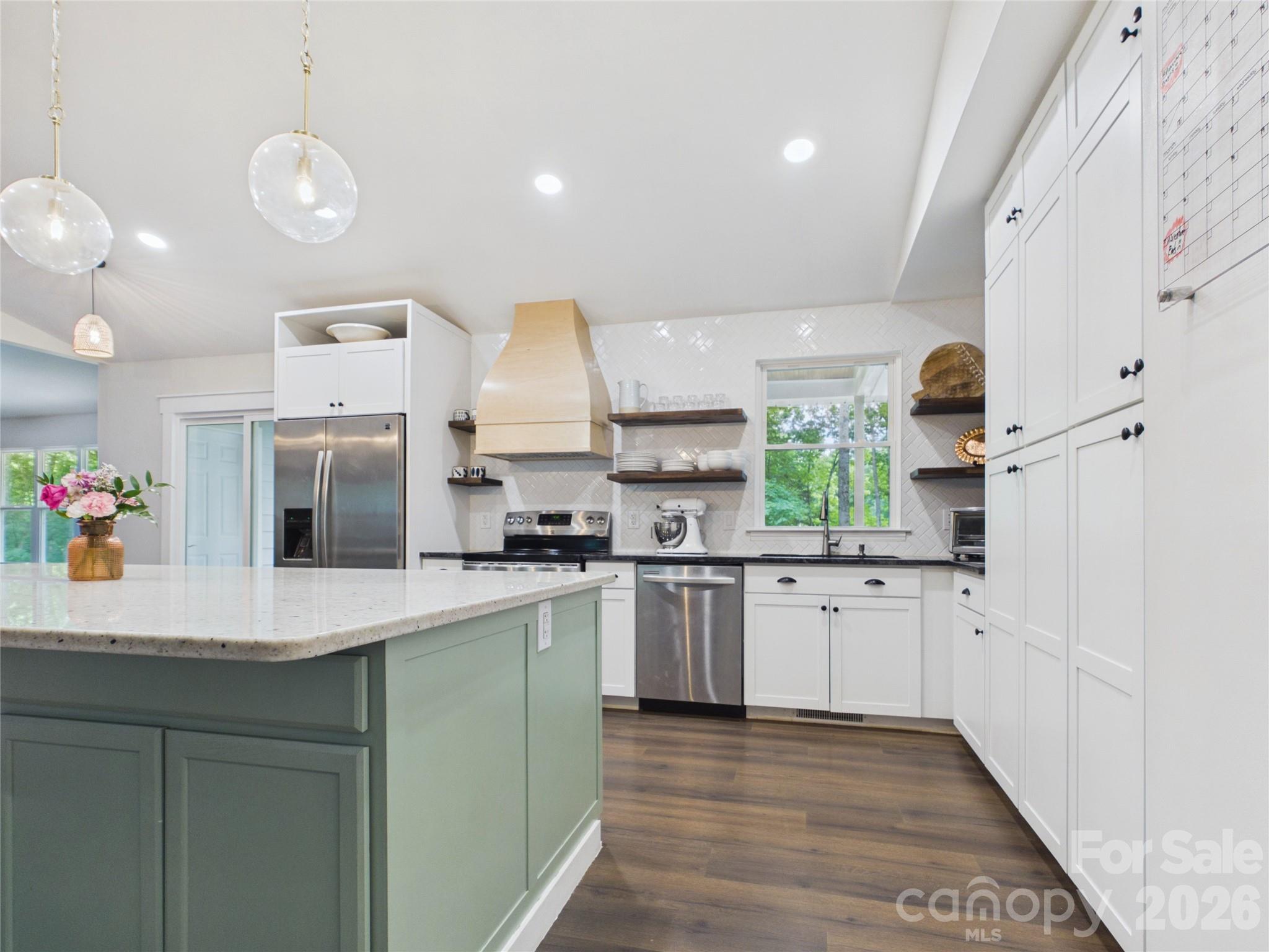 636 Wilderness Trail — Denver