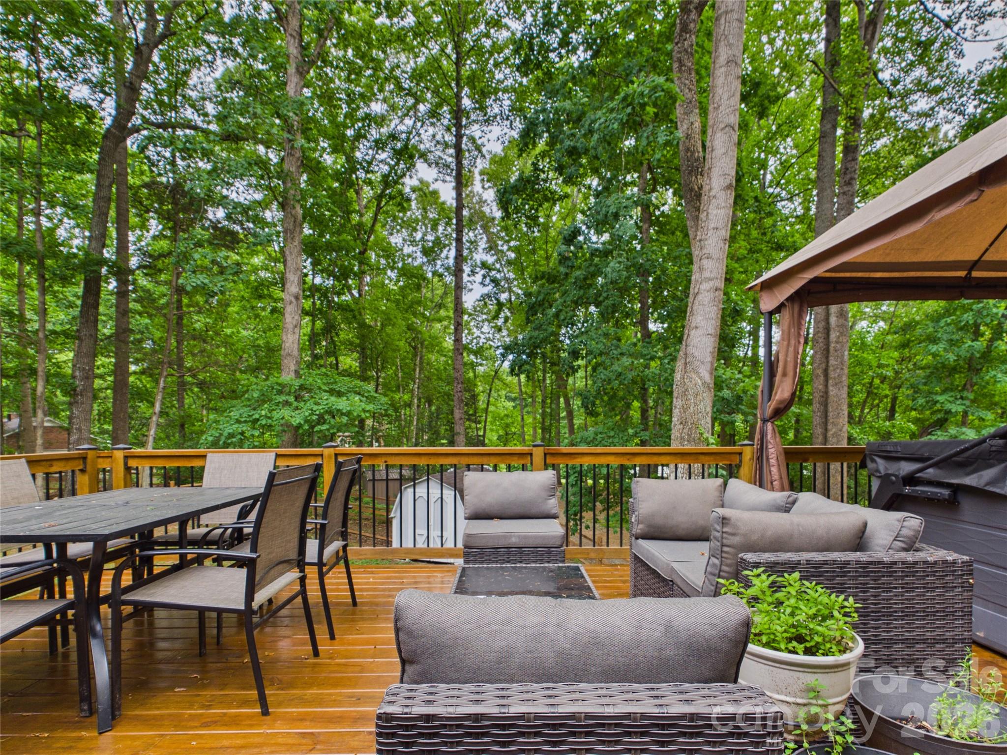 636 Wilderness Trail — Denver