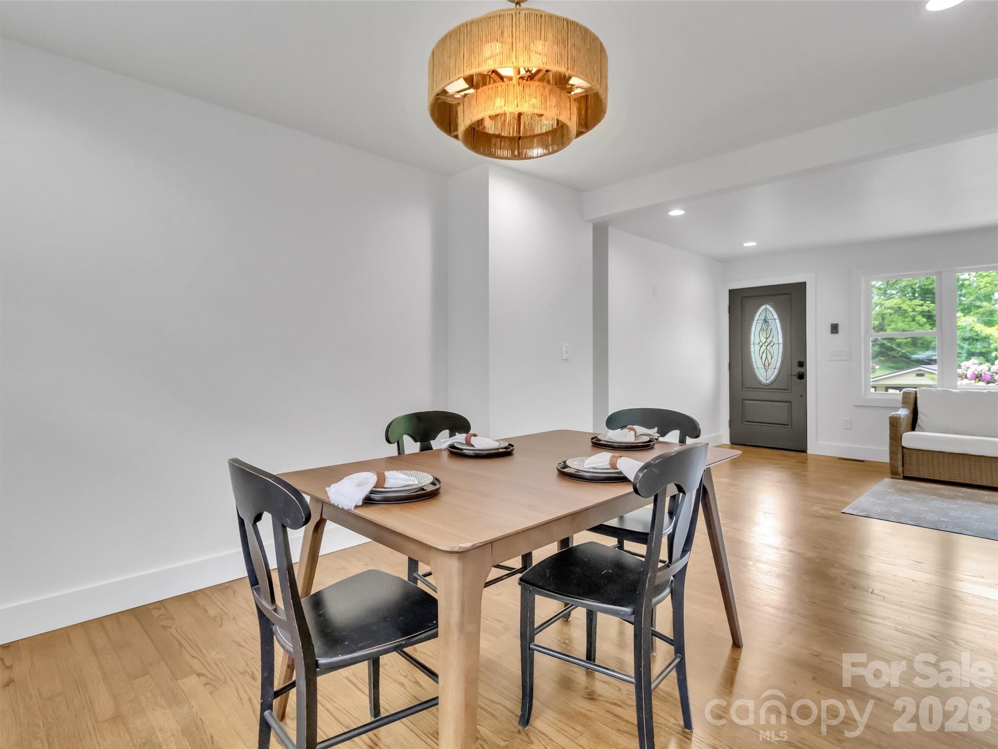 3575 Dellwood Road — Waynesville