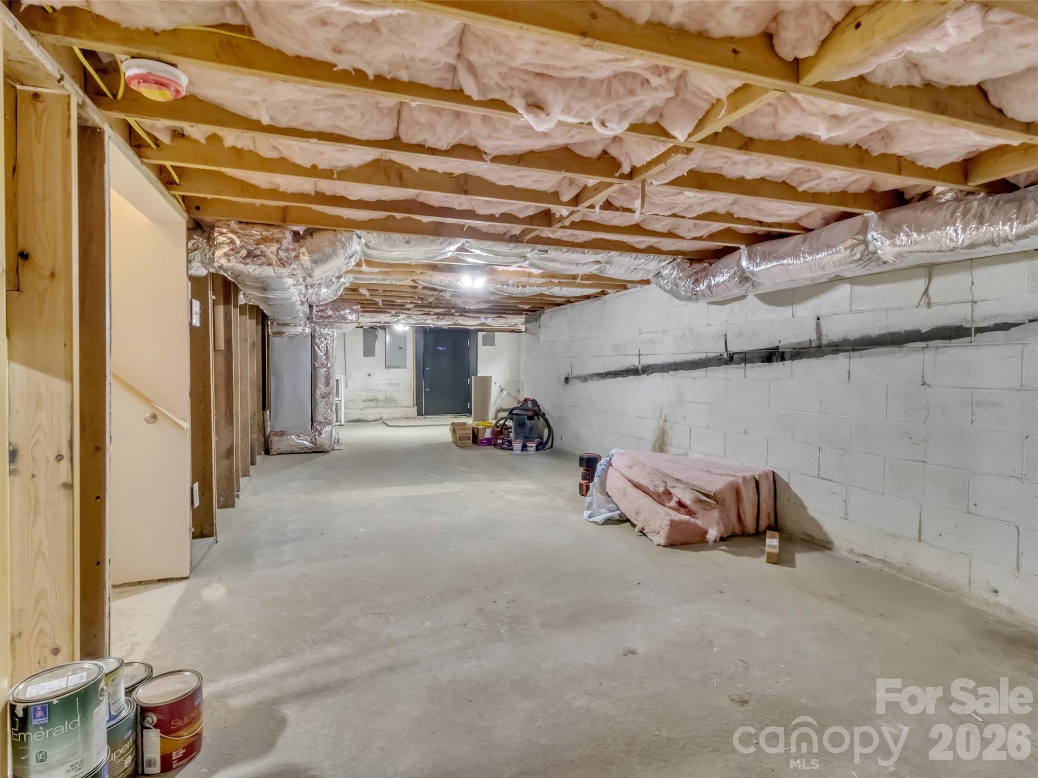 3575 Dellwood Road — Waynesville