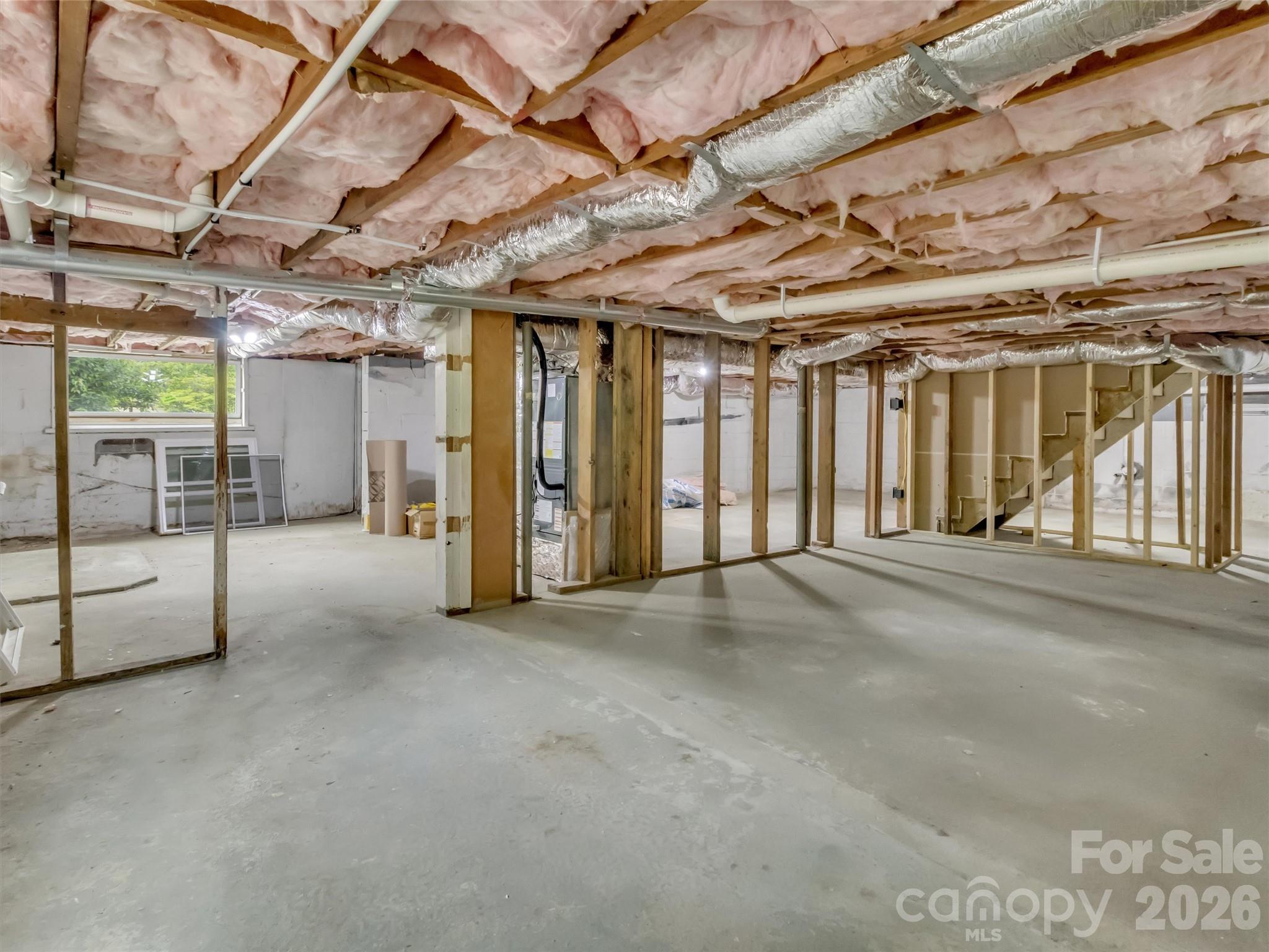 3575 Dellwood Road — Waynesville