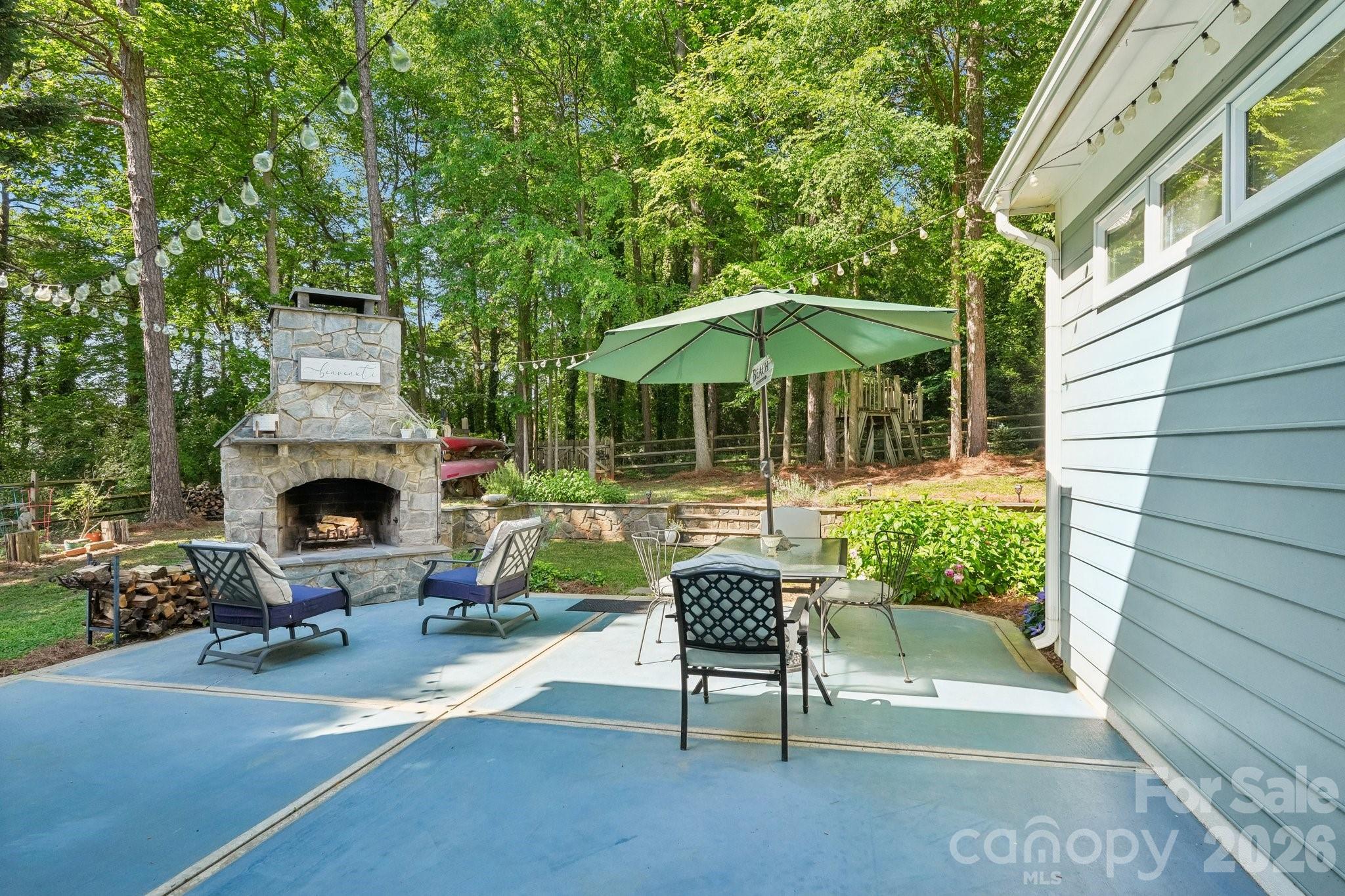 186 Southhaven Drive — Mooresville
