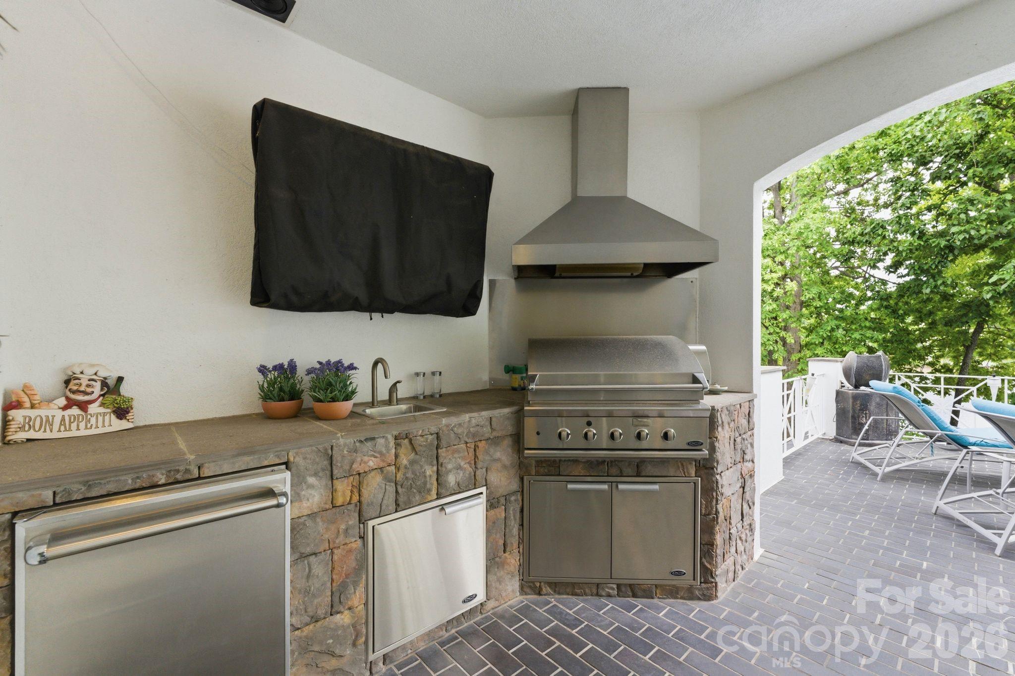 18426 Peninsula Cove Lane — Cornelius