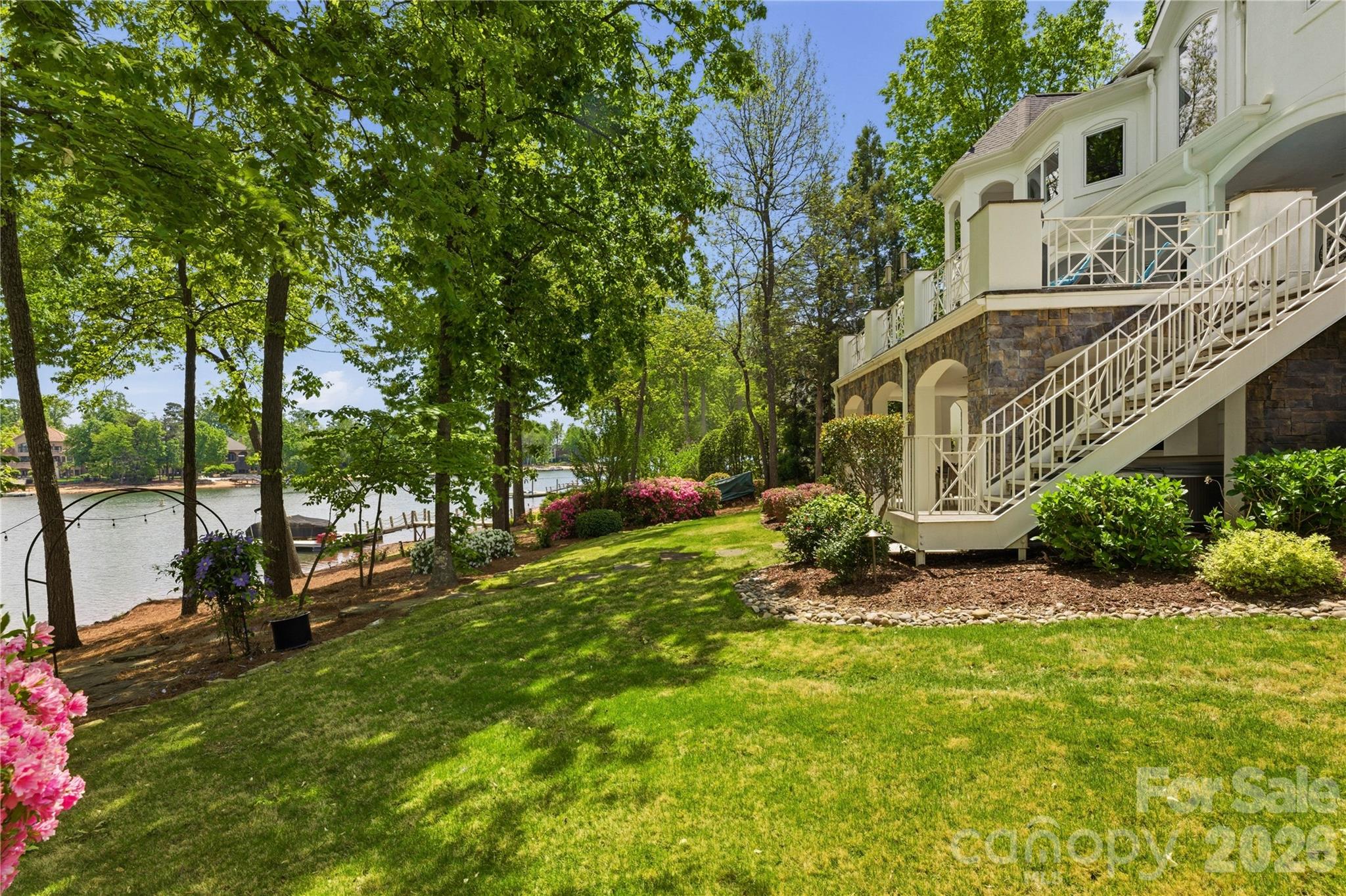 18426 Peninsula Cove Lane — Cornelius