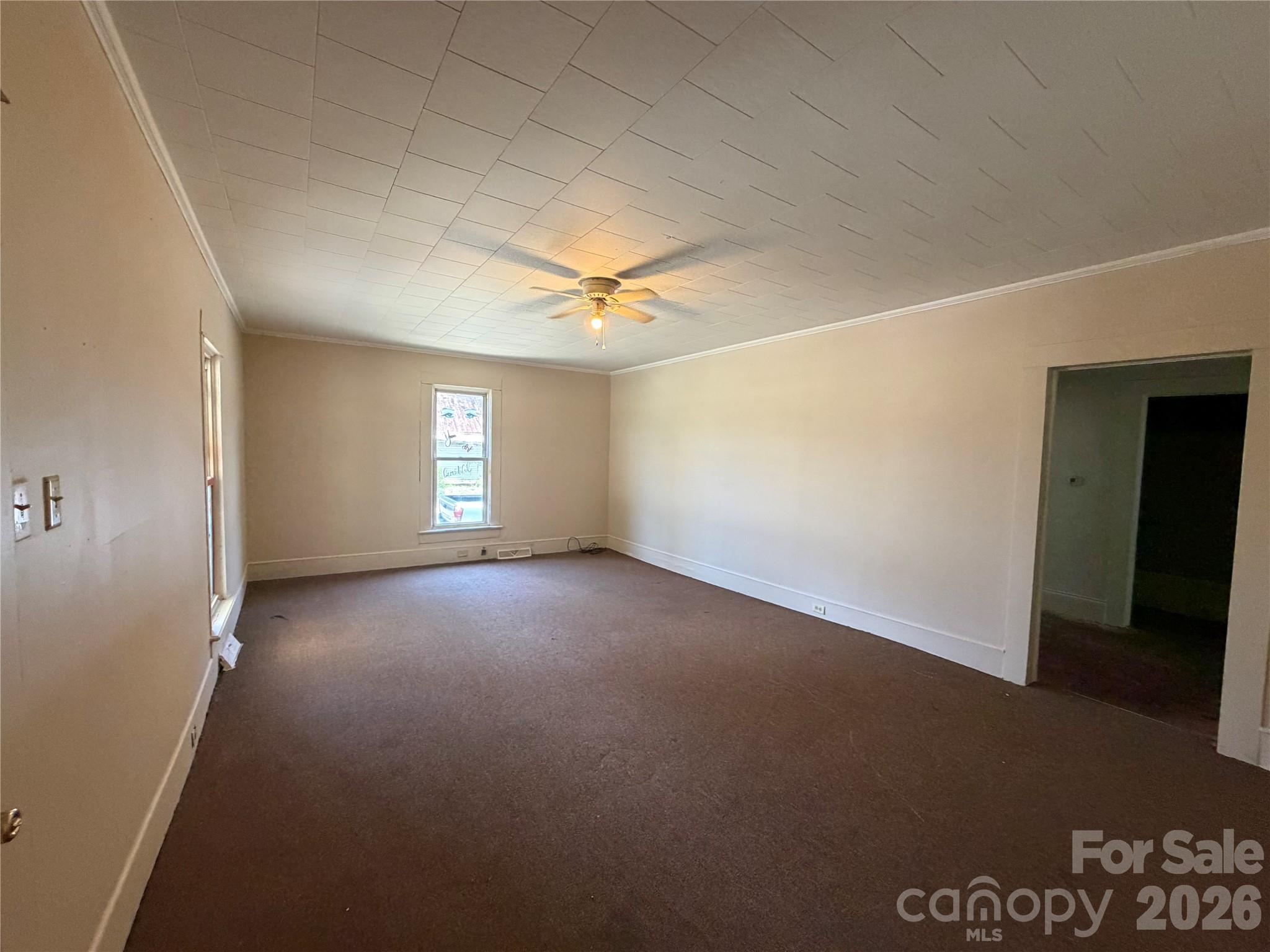 128 N Long Street — Salisbury