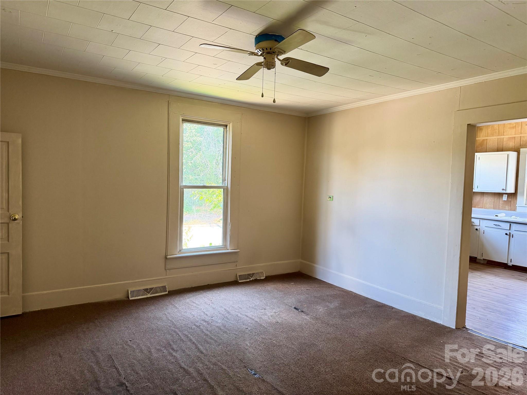128 N Long Street — Salisbury