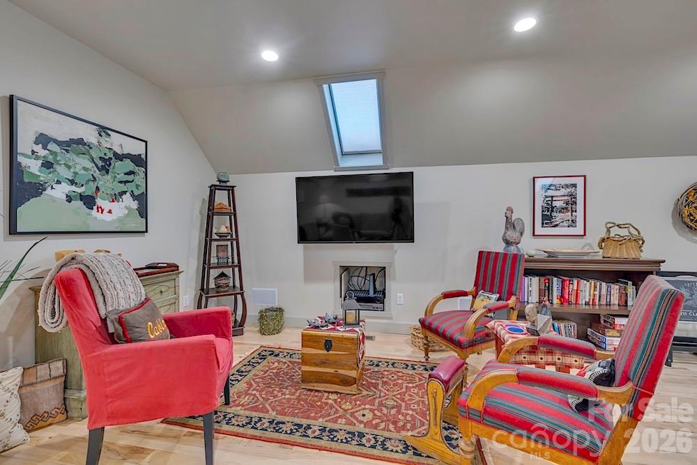 178 Whetstone Gap Road — Lake Toxaway