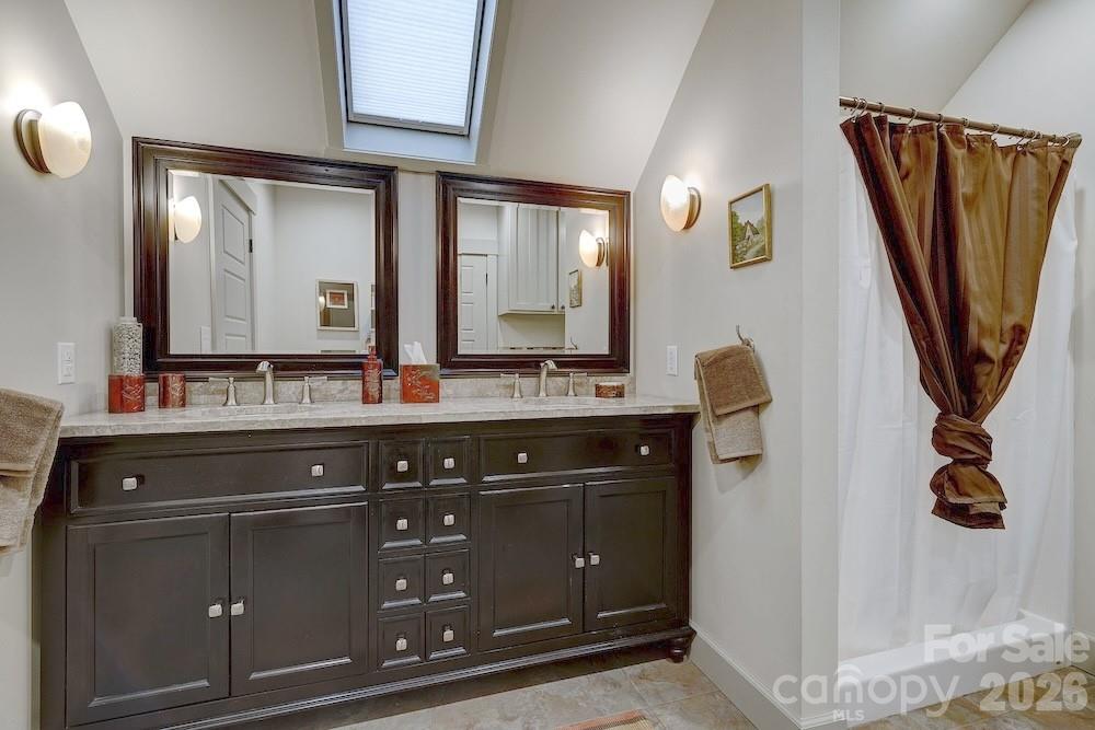 178 Whetstone Gap Road — Lake Toxaway