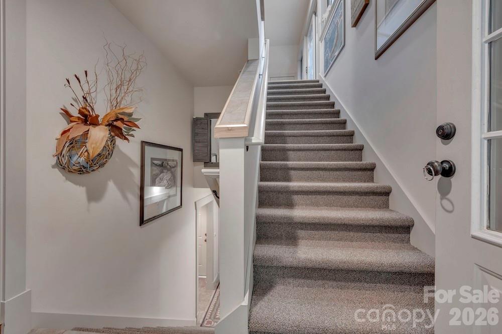 178 Whetstone Gap Road — Lake Toxaway