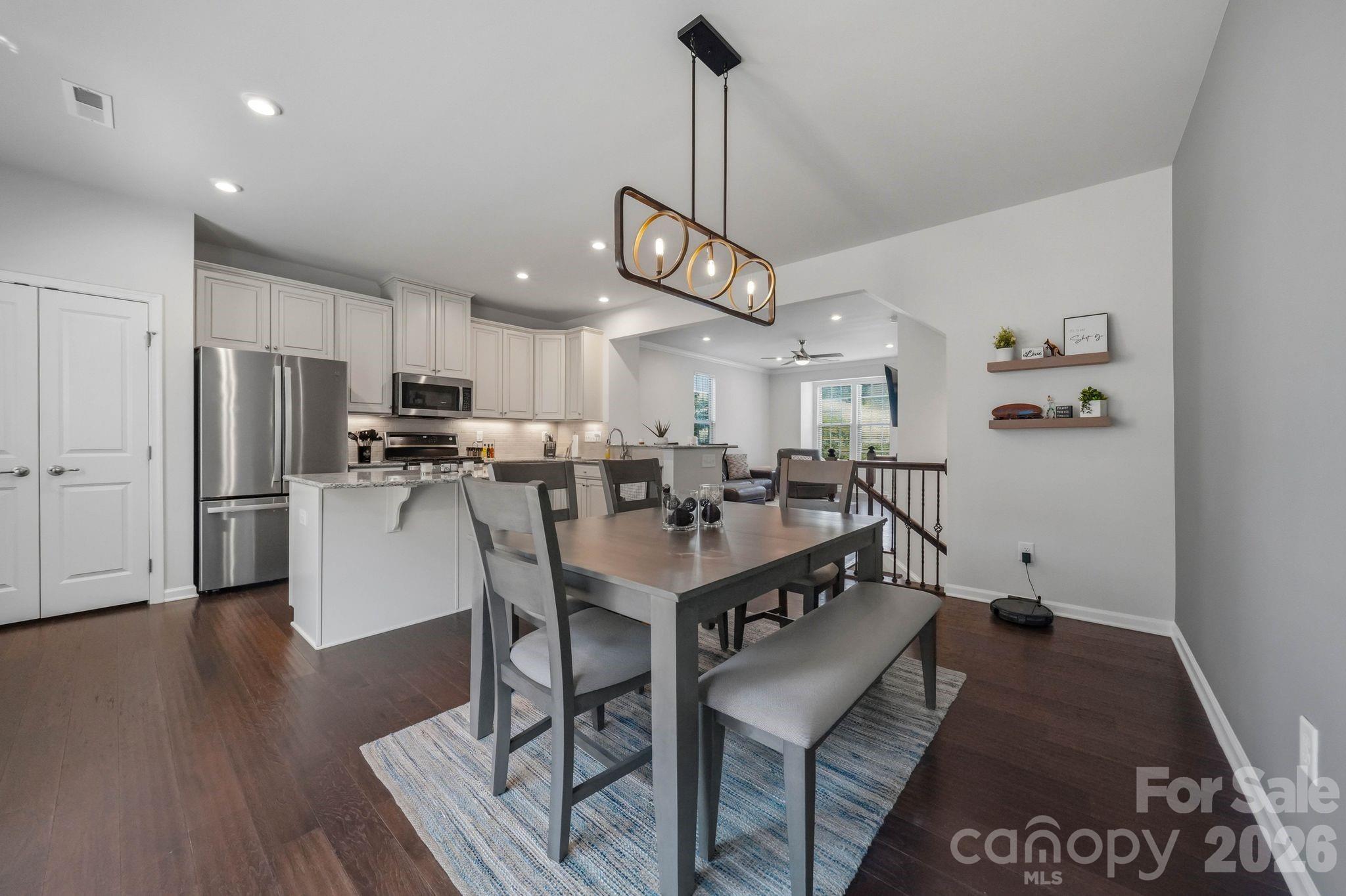 1221 Queen Lyon Court — Charlotte