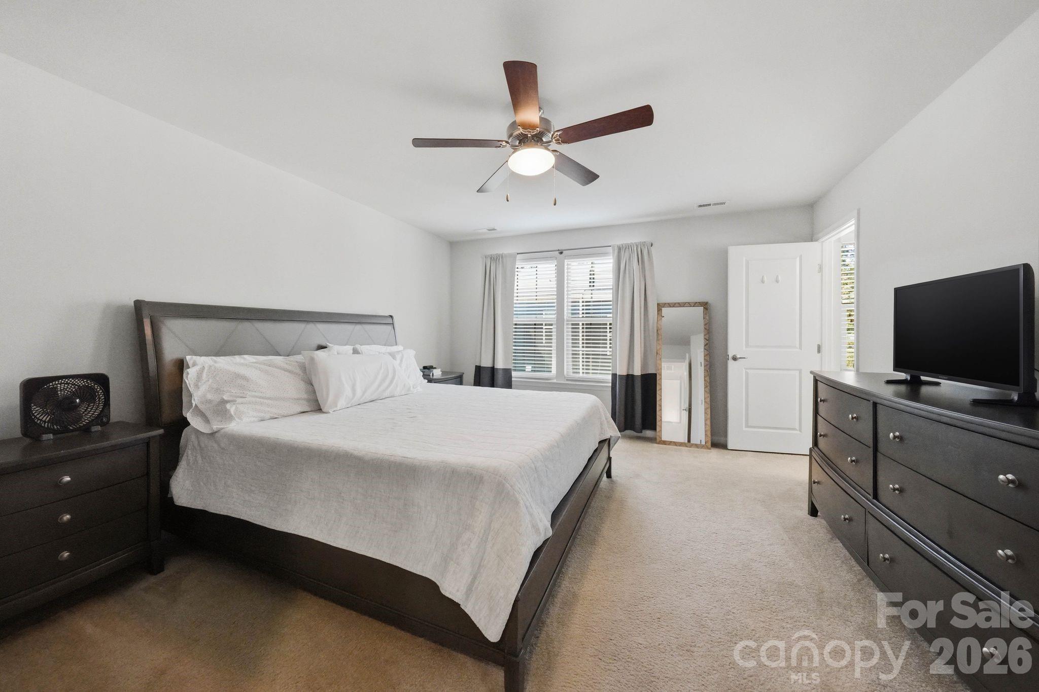 1221 Queen Lyon Court — Charlotte