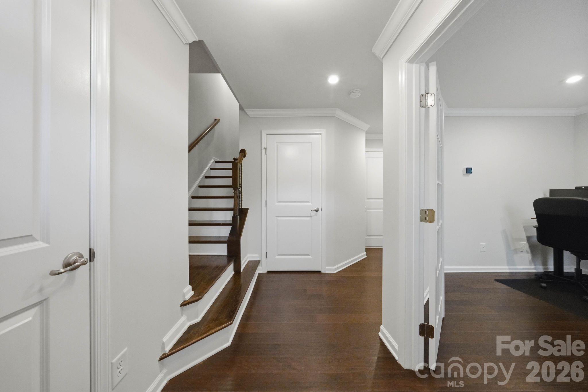 1221 Queen Lyon Court — Charlotte