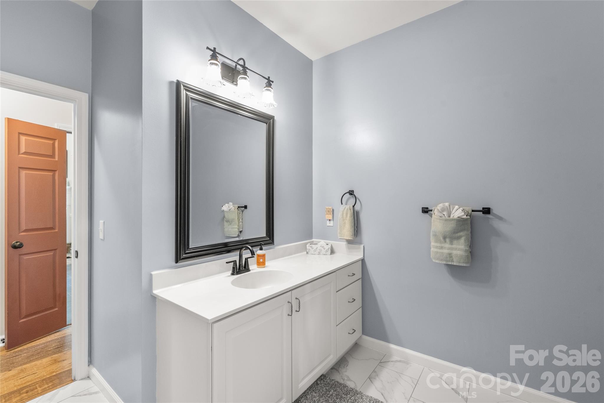 11811 Crossroads Place — Concord