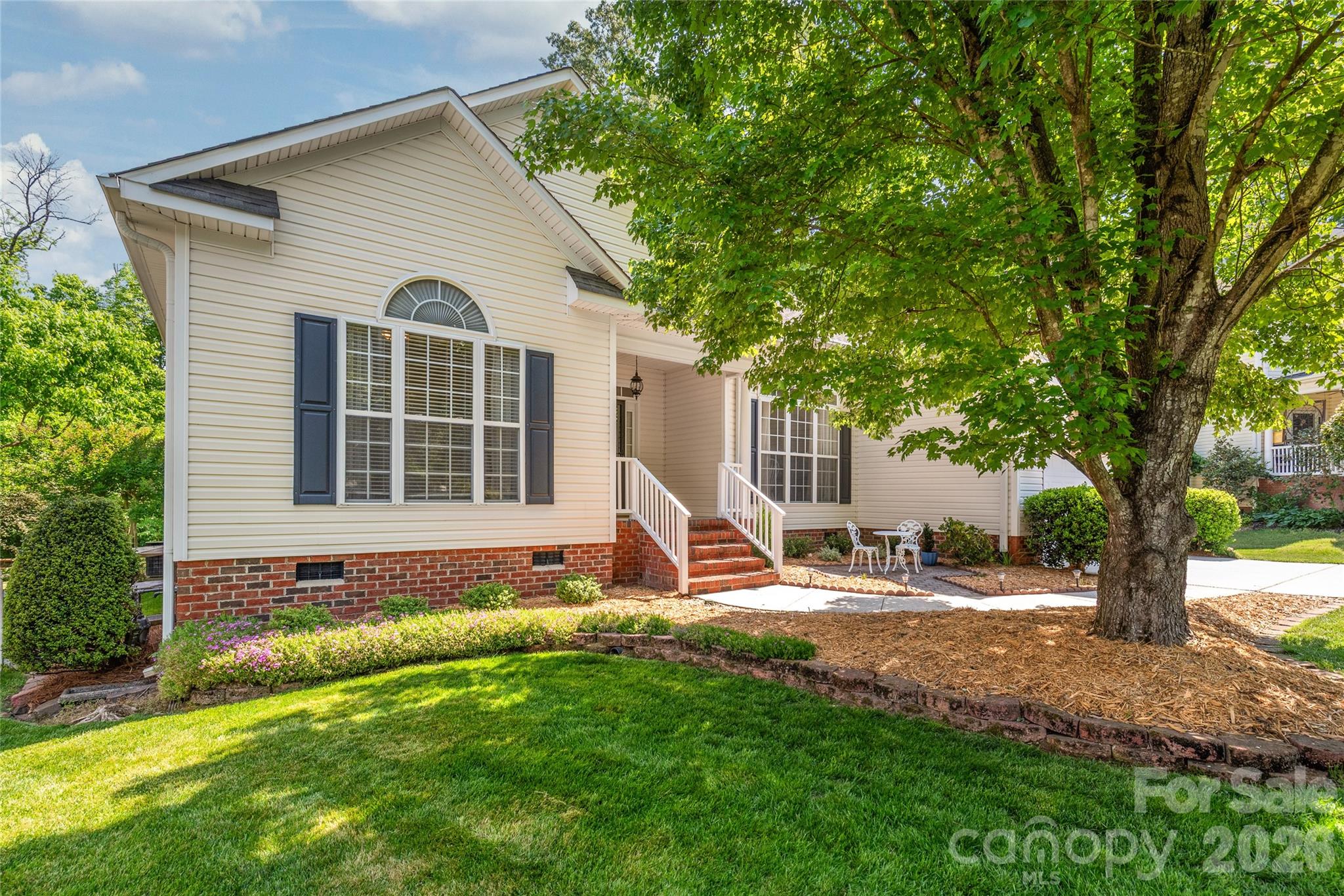 11811 Crossroads Place — Concord
