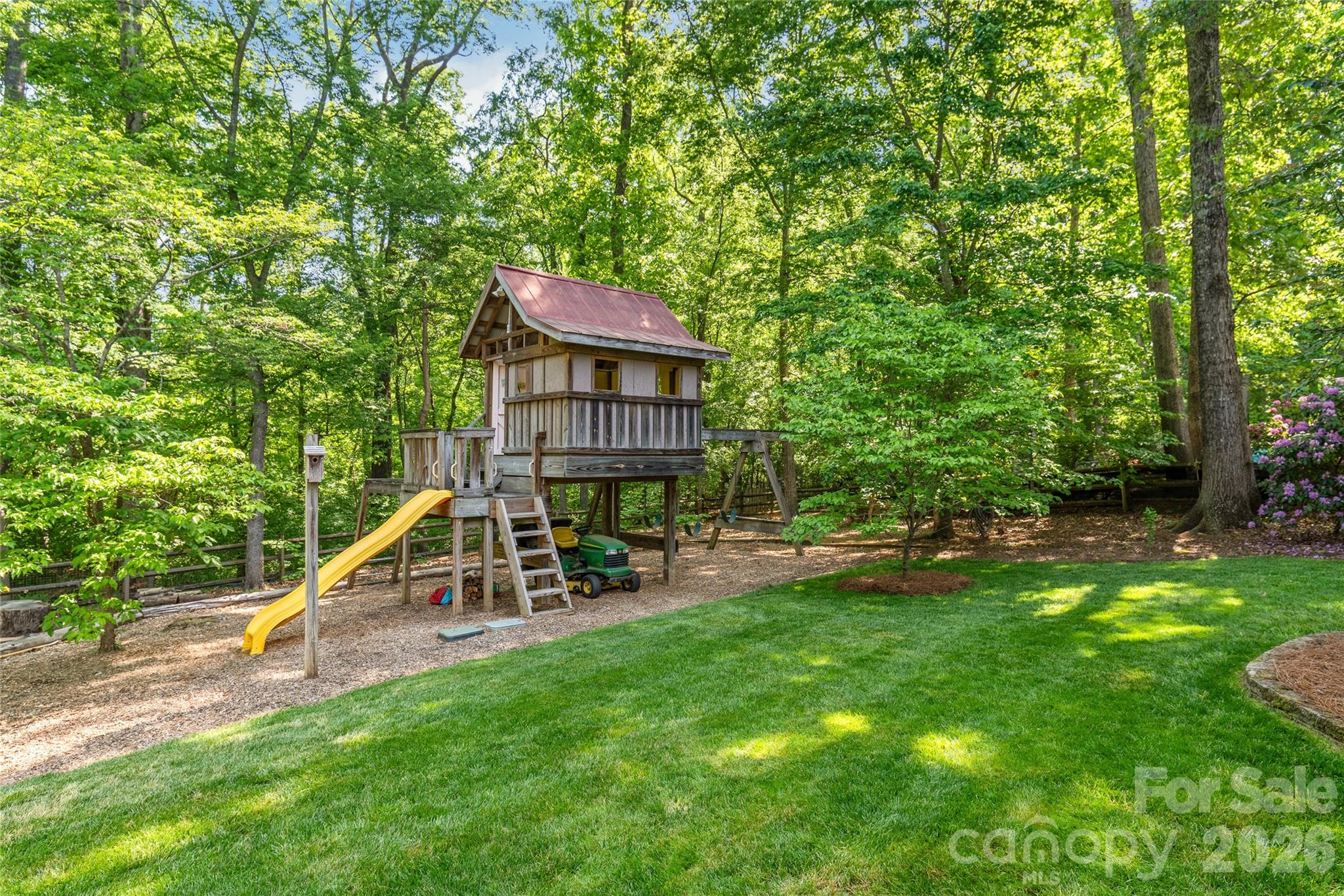 11811 Crossroads Place — Concord