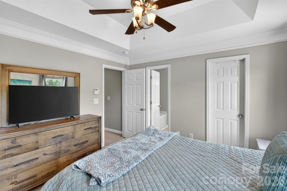 8007 Rolling Meadows Lane — Huntersville