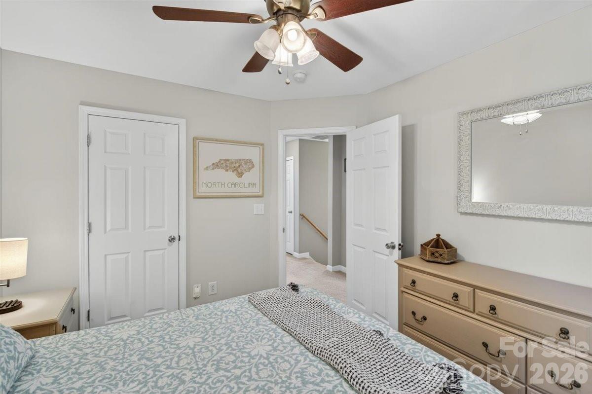 8007 Rolling Meadows Lane — Huntersville