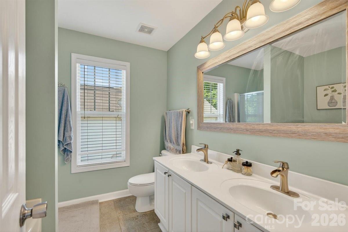 8007 Rolling Meadows Lane — Huntersville