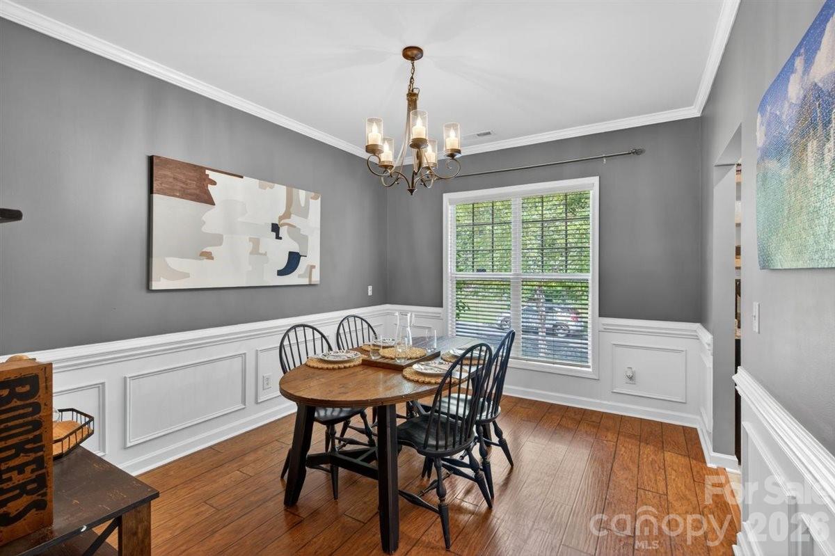 8007 Rolling Meadows Lane — Huntersville