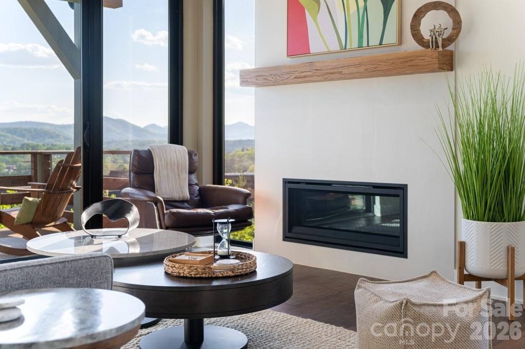 604 Storybook Villas Trail — Asheville
