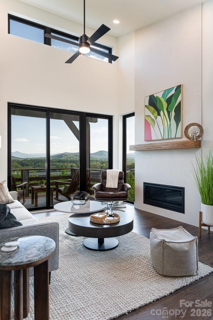 604 Storybook Villas Trail — Asheville