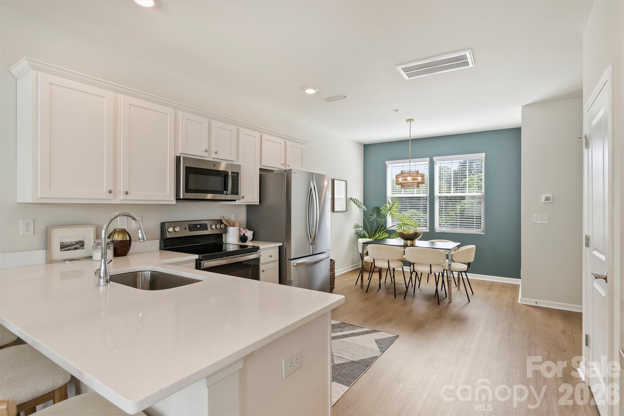 2409 Via del Conte Alley — Charlotte