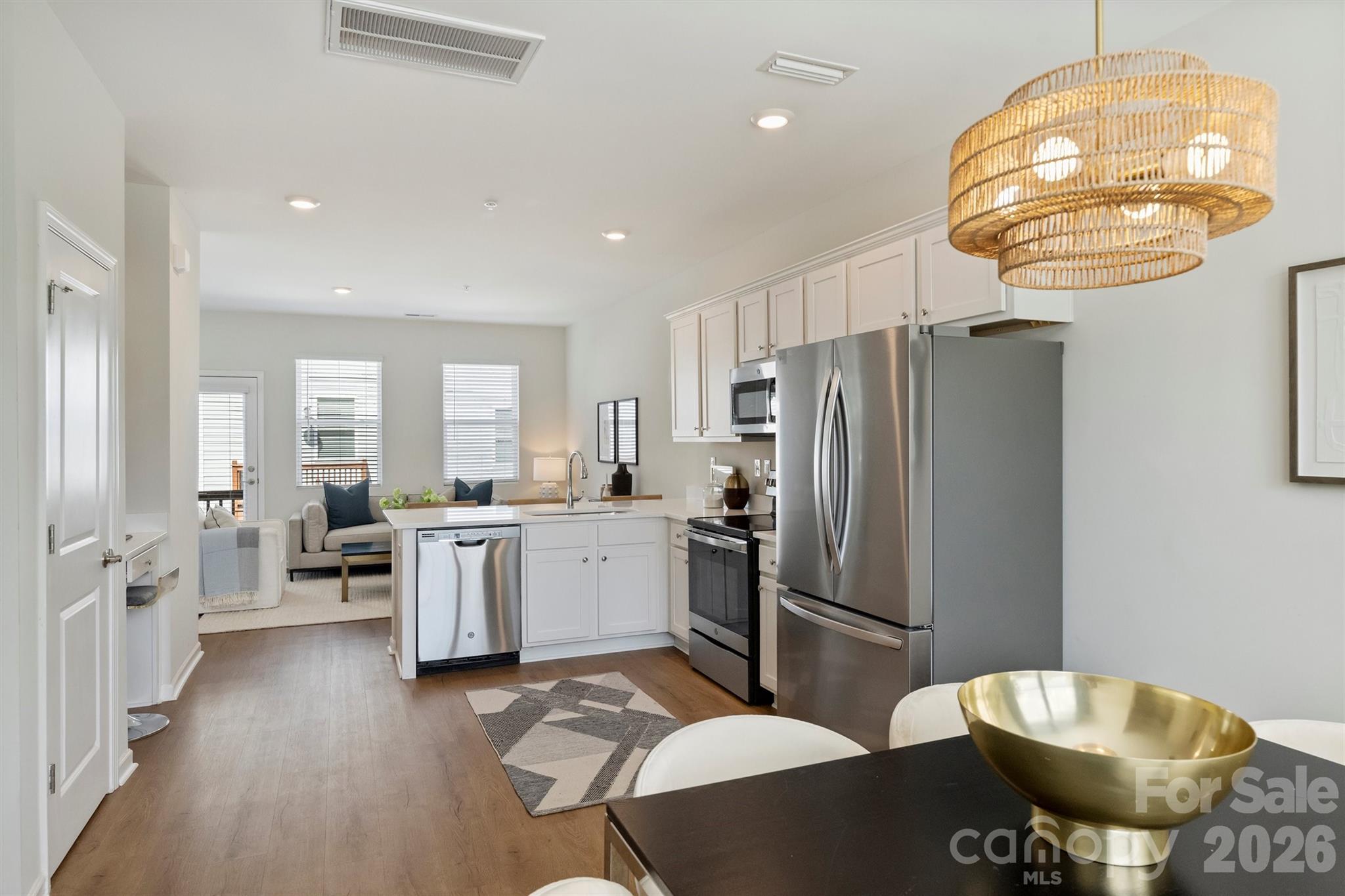 2409 Via del Conte Alley — Charlotte