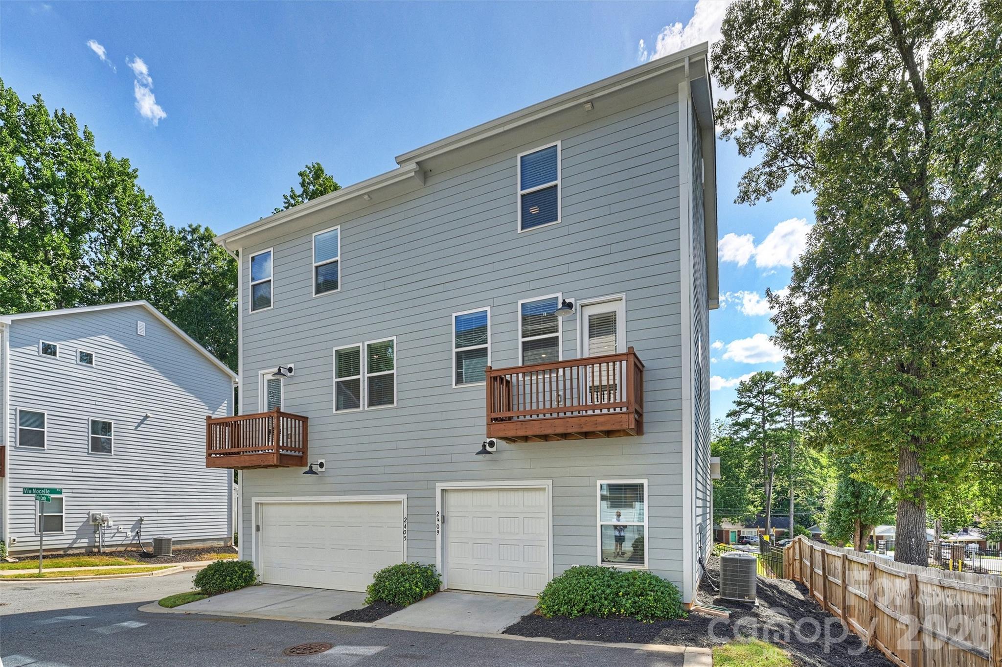 2409 Via del Conte Alley — Charlotte