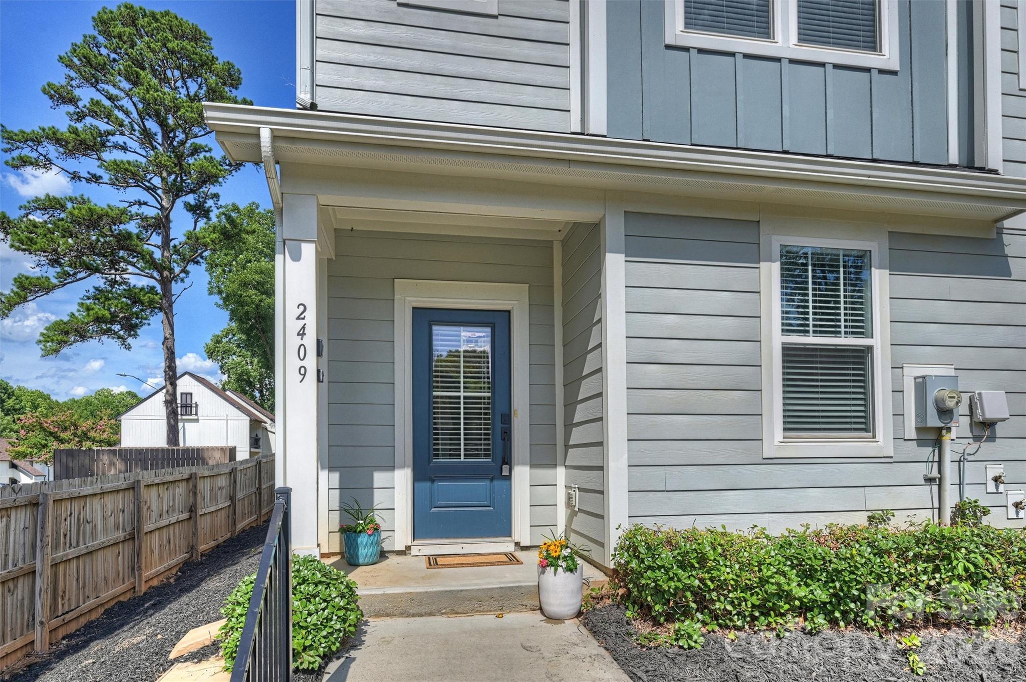 2409 Via del Conte Alley — Charlotte