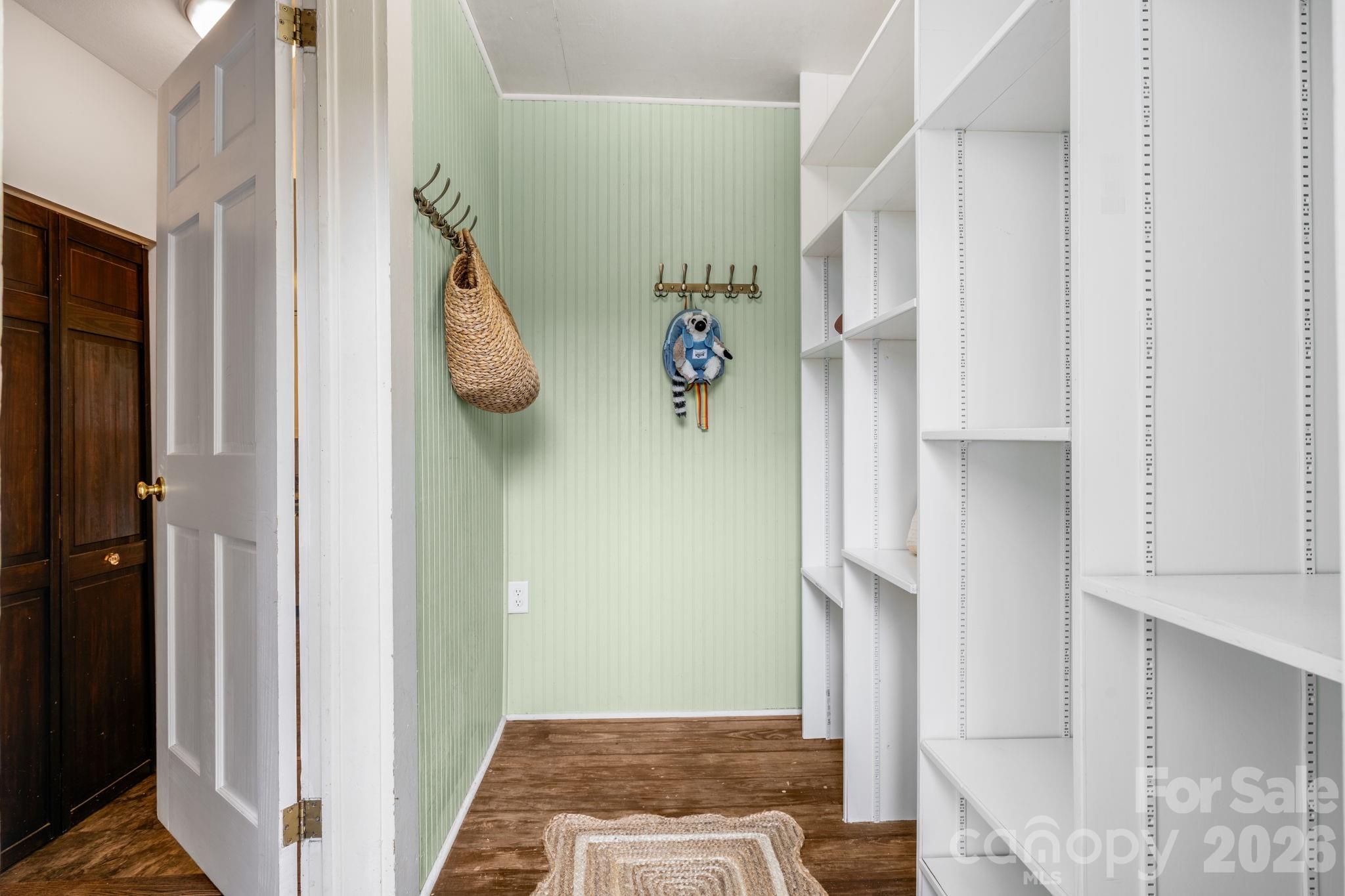 185 Flint Street — Asheville