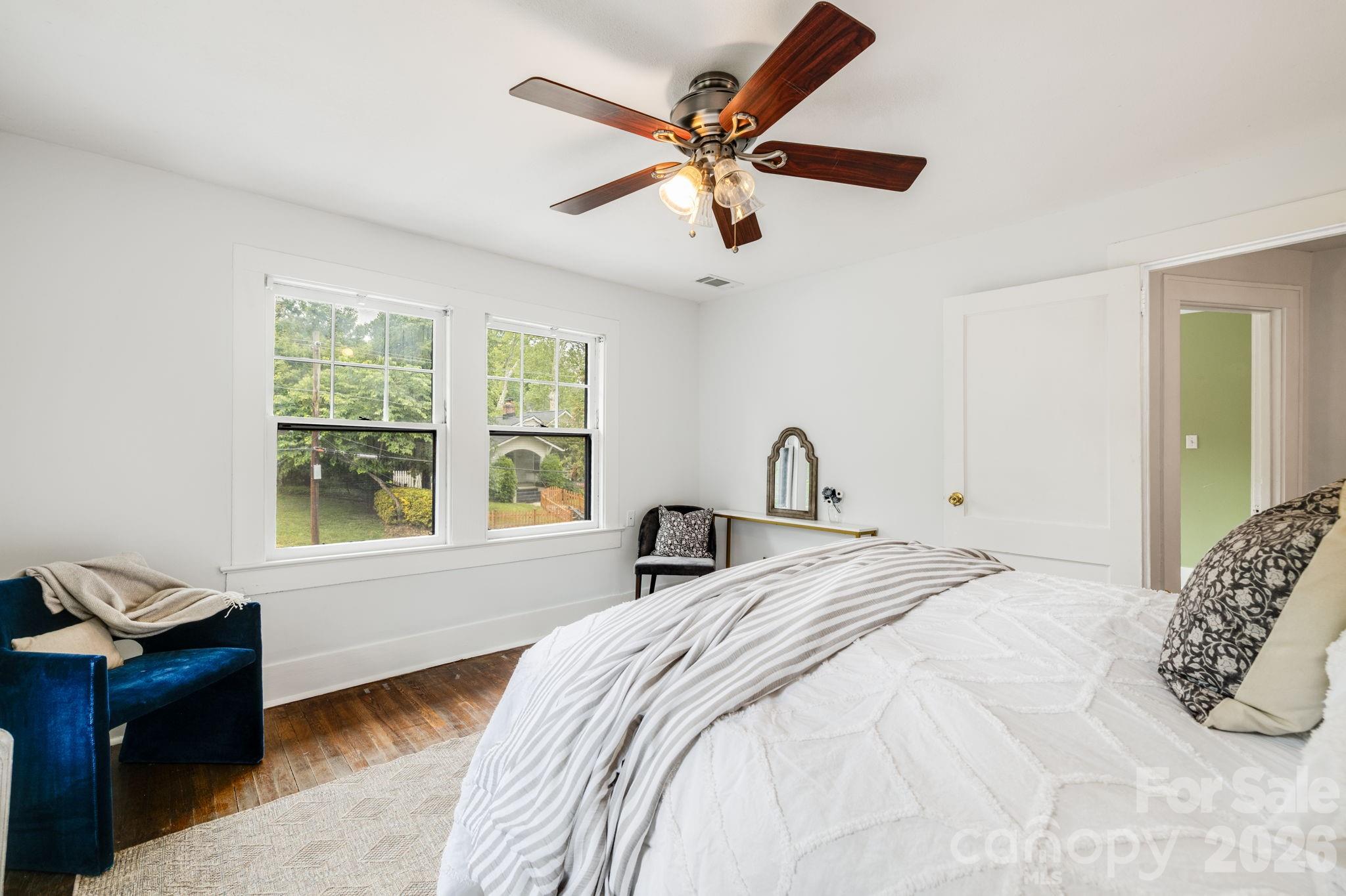 185 Flint Street — Asheville
