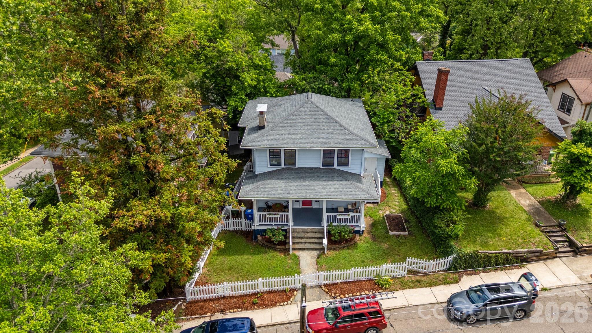185 Flint Street — Asheville
