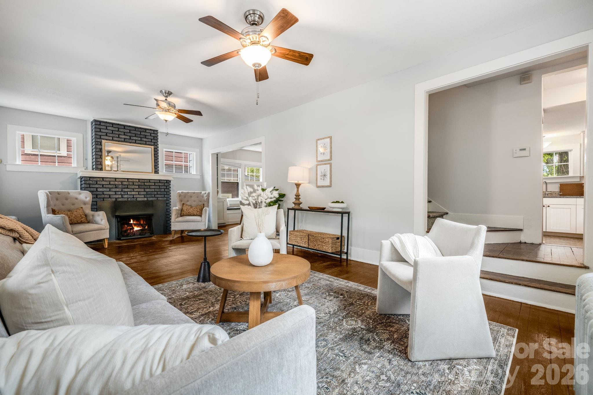 185 Flint Street — Asheville