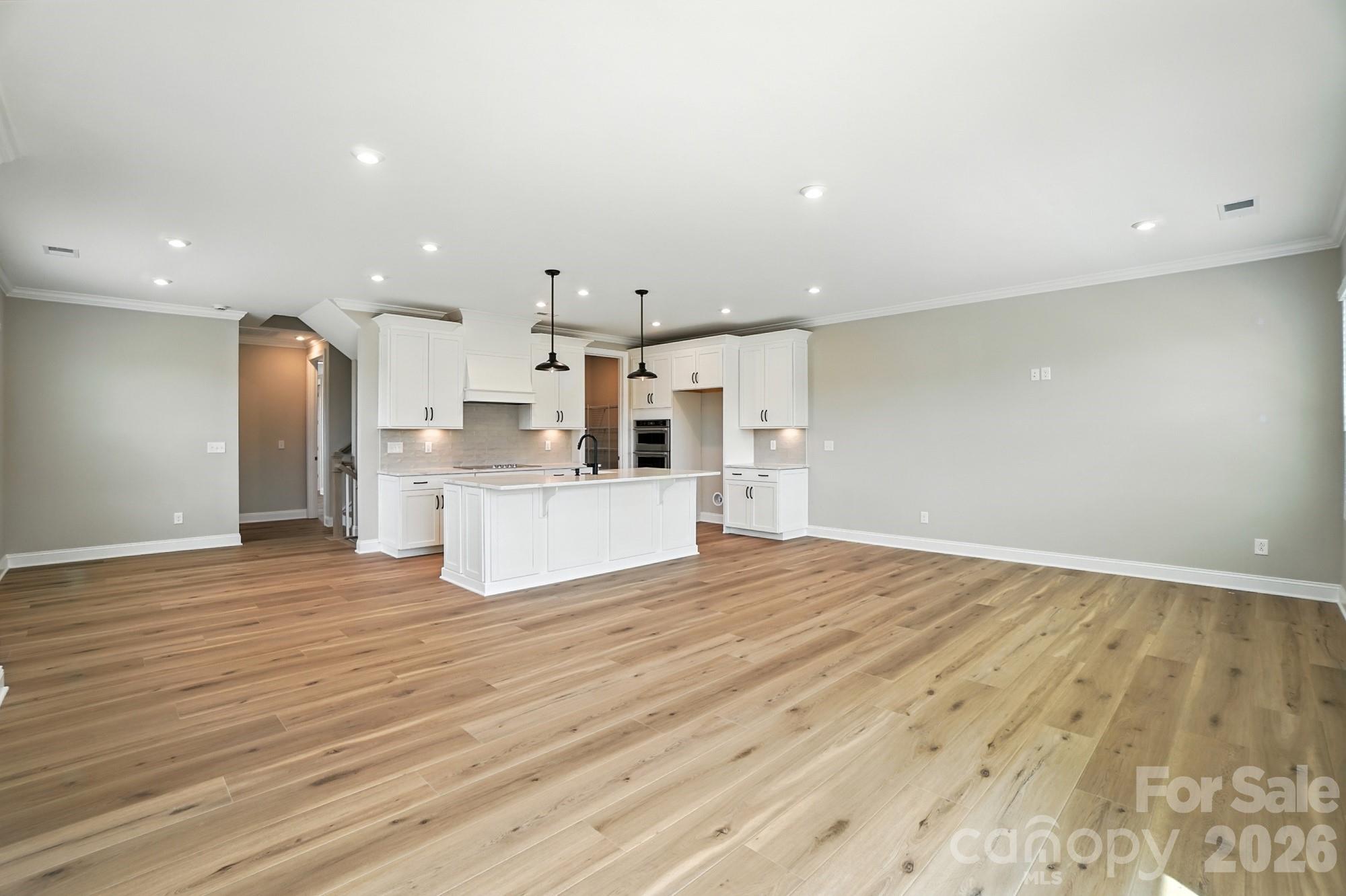 12015 Lavinia Lane — Charlotte