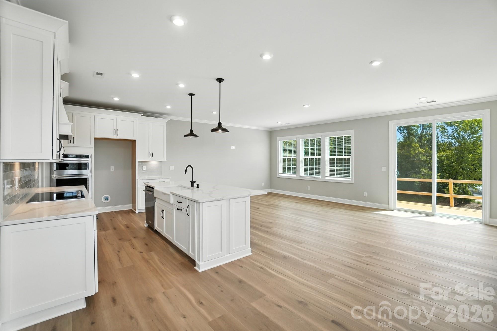 12015 Lavinia Lane — Charlotte