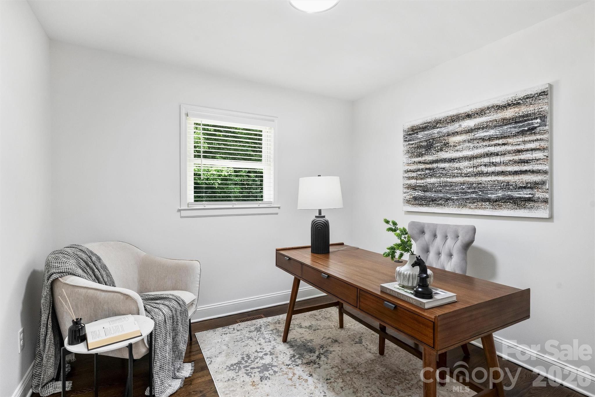 827 Spruce Street — Charlotte