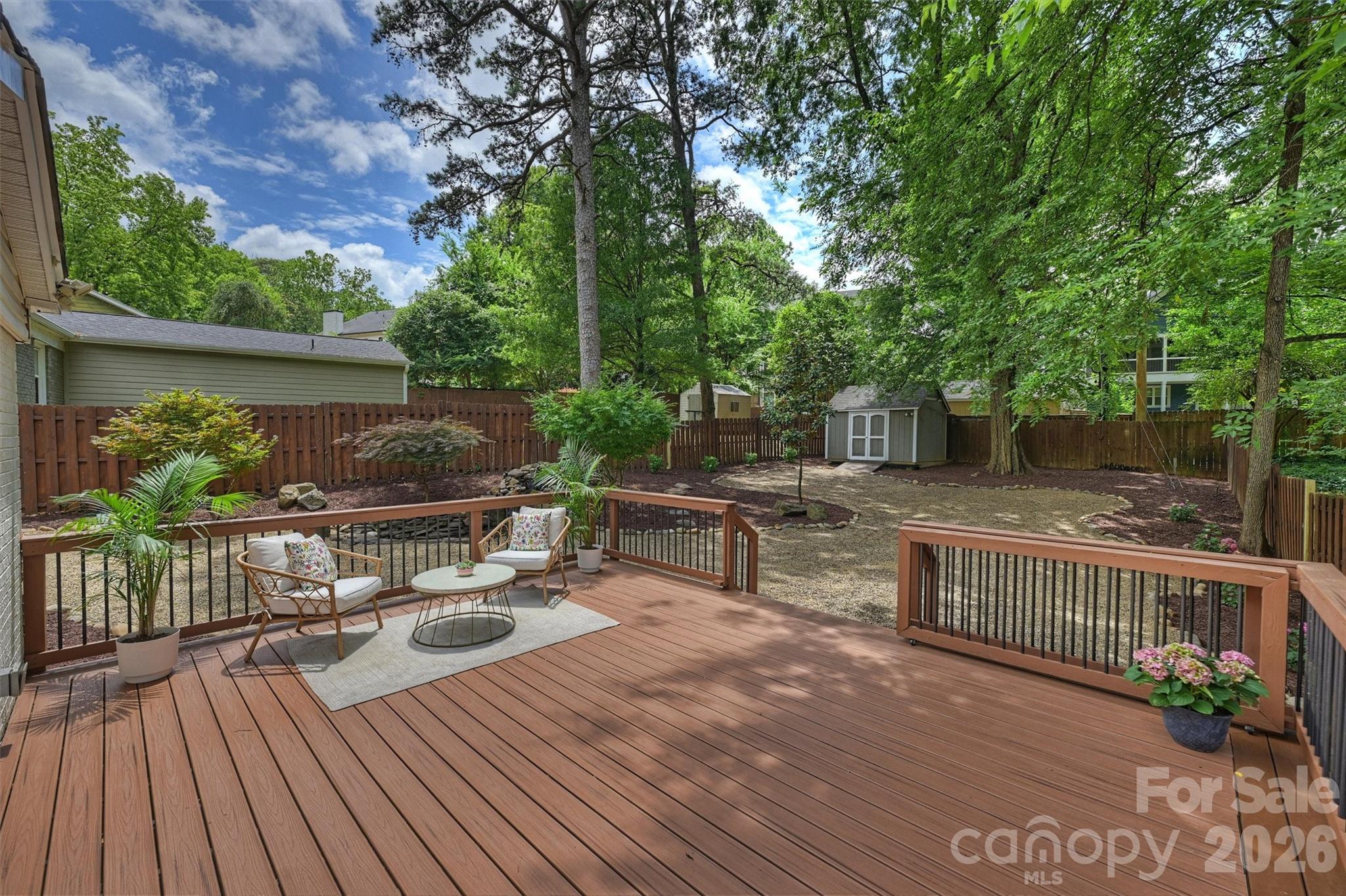 827 Spruce Street — Charlotte