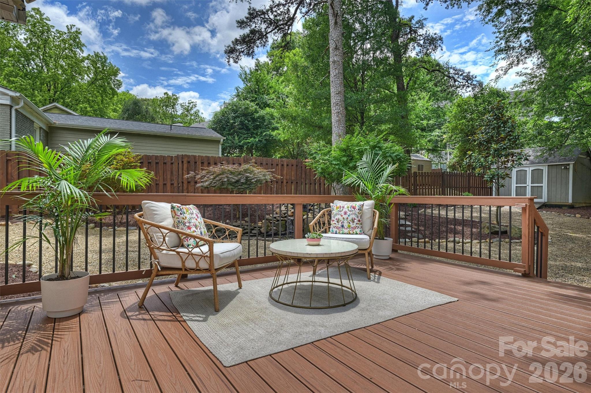 827 Spruce Street — Charlotte