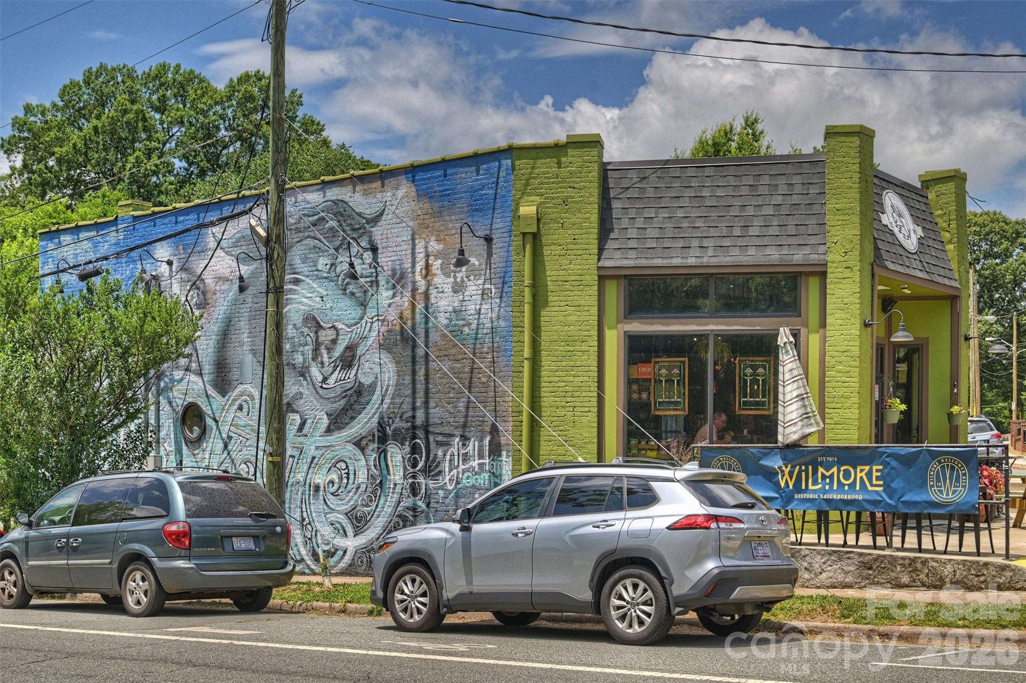 827 Spruce Street — Charlotte