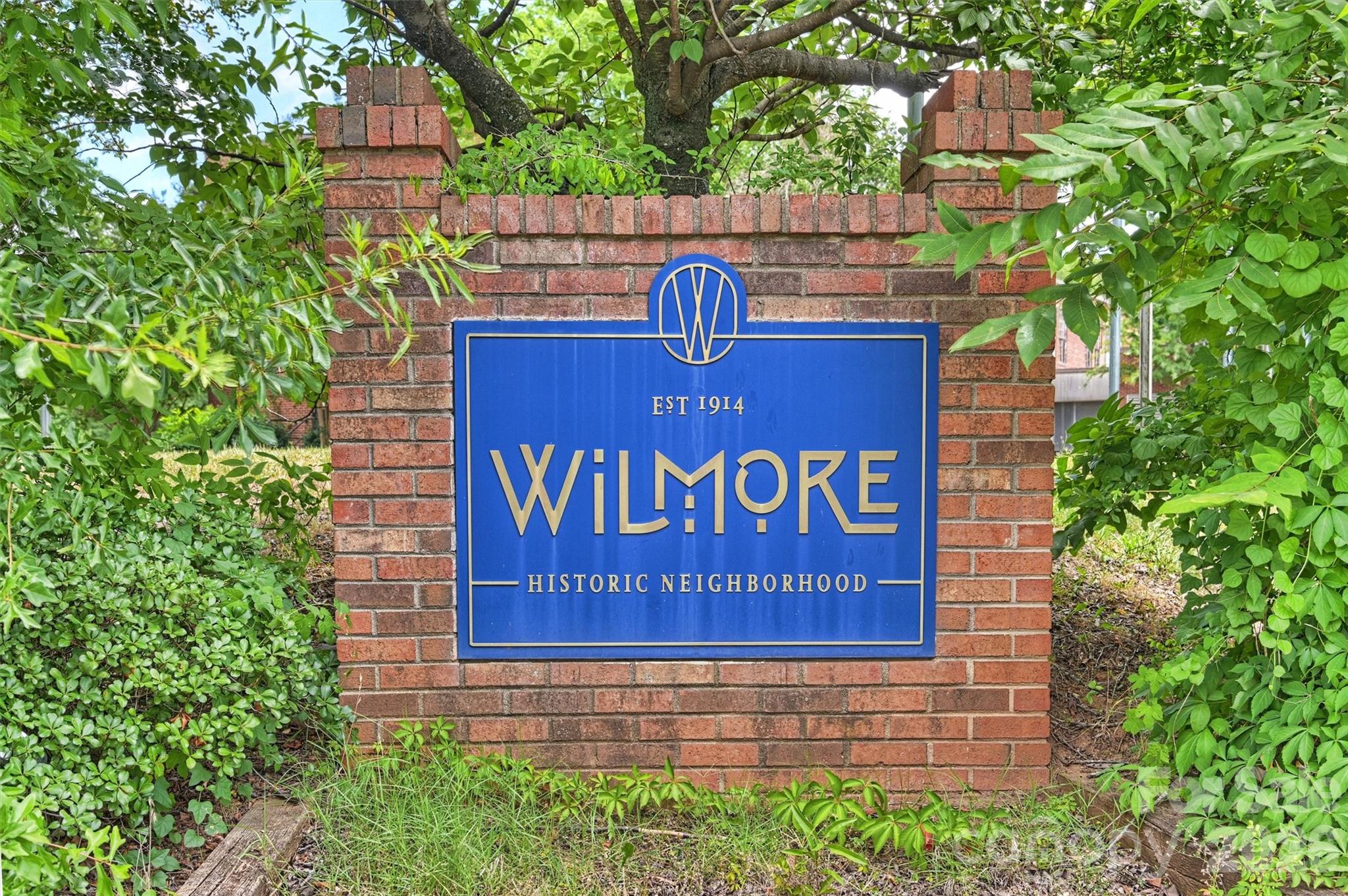827 Spruce Street — Charlotte