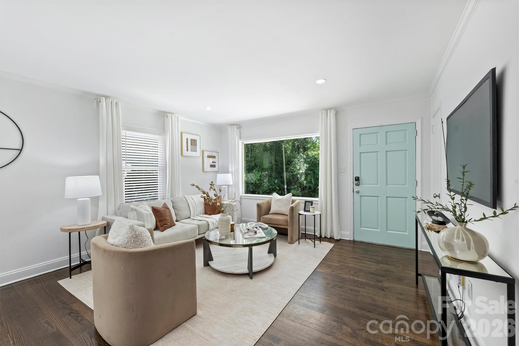 827 Spruce Street — Charlotte