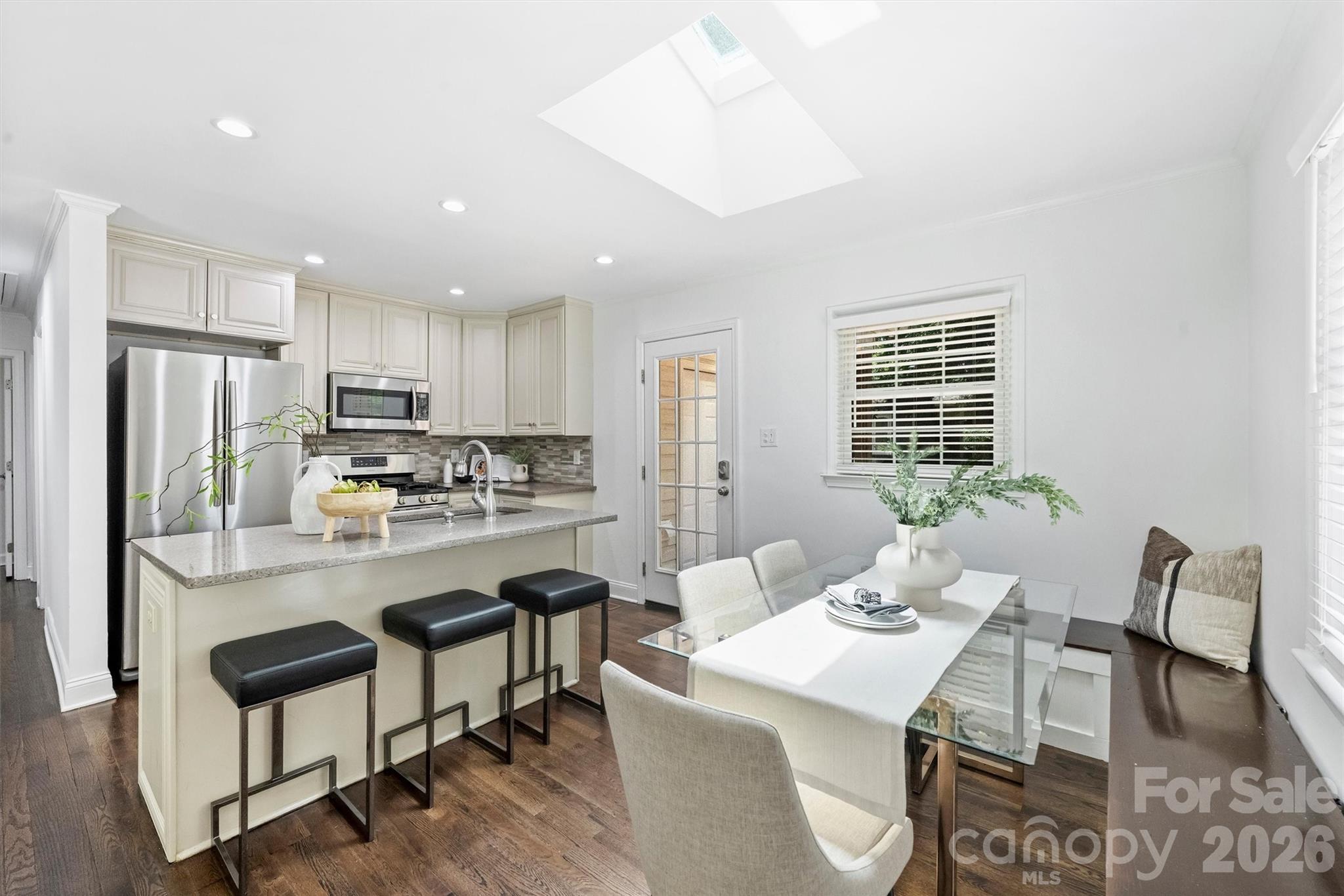 827 Spruce Street — Charlotte