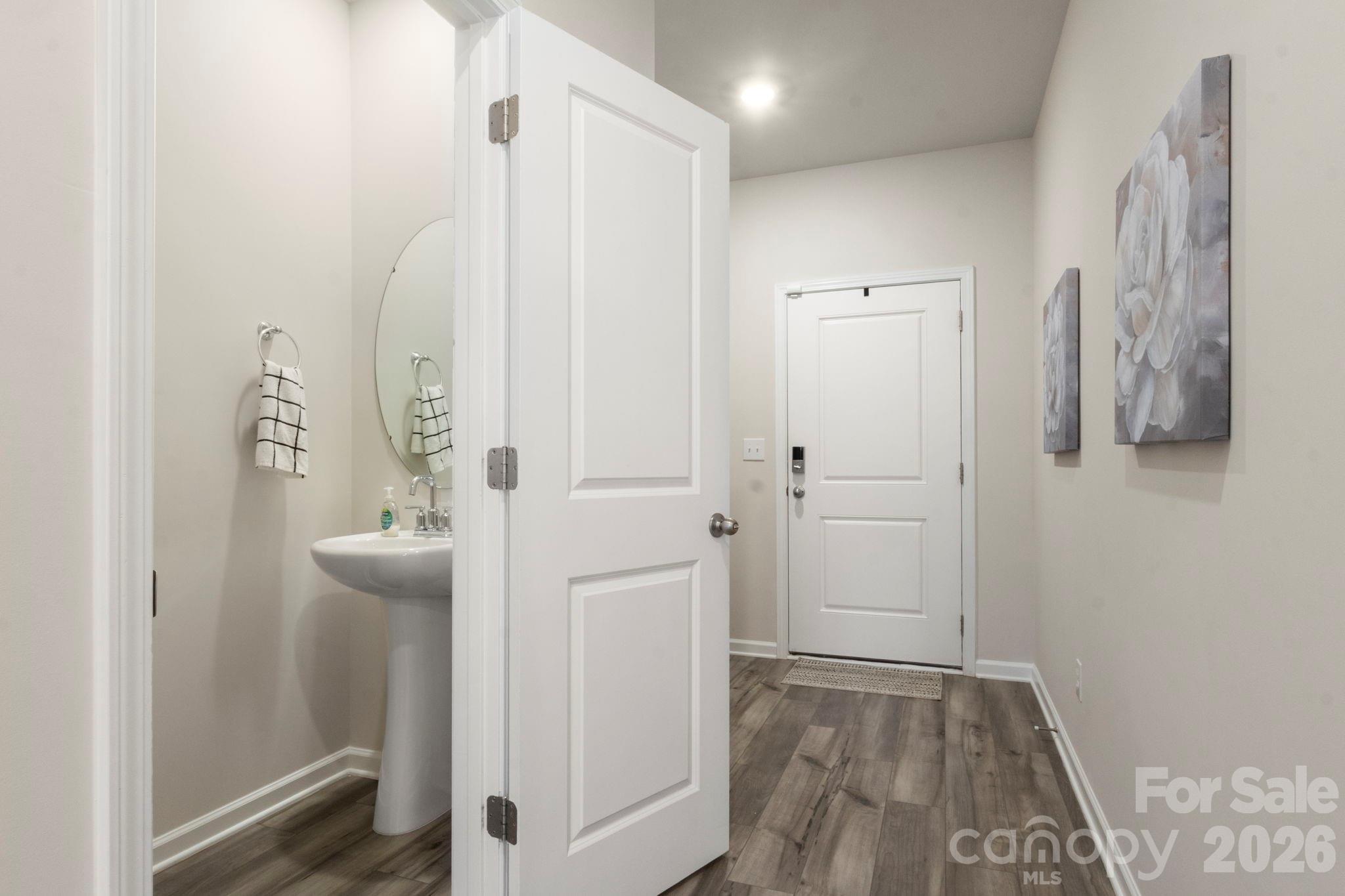 3045 Belstock Court — Charlotte