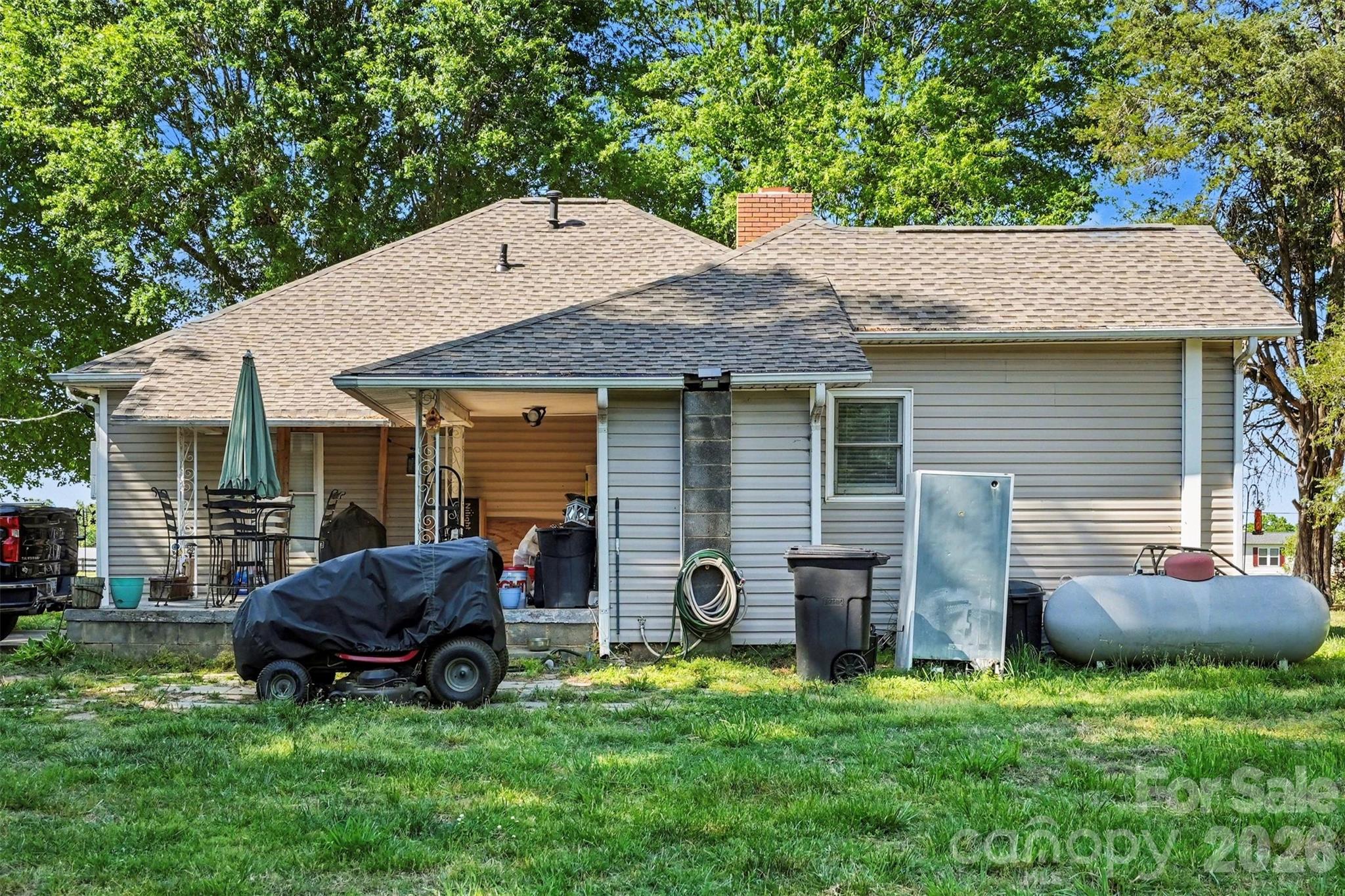 6805 Lackey Road — Vale