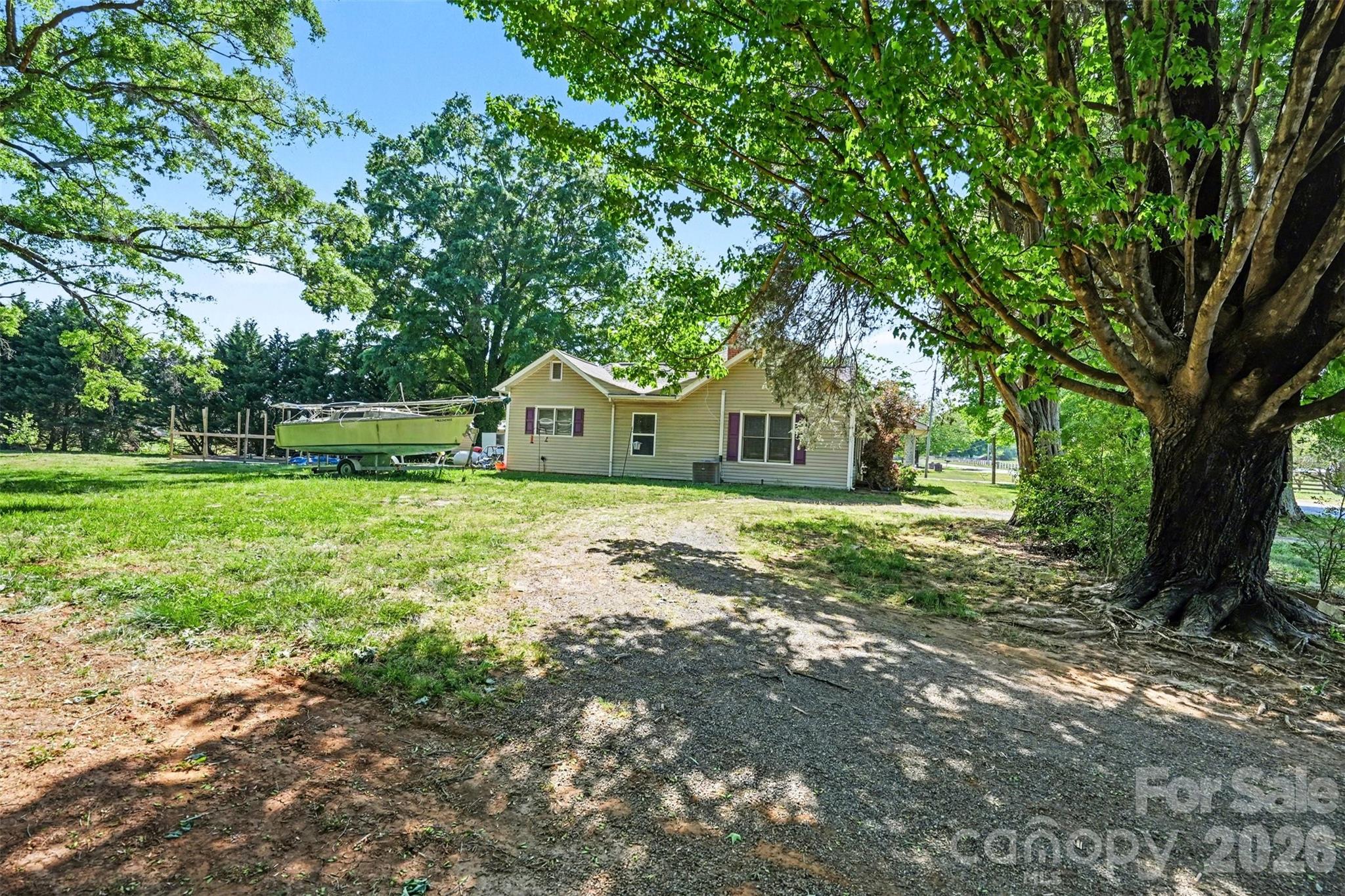 6805 Lackey Road — Vale